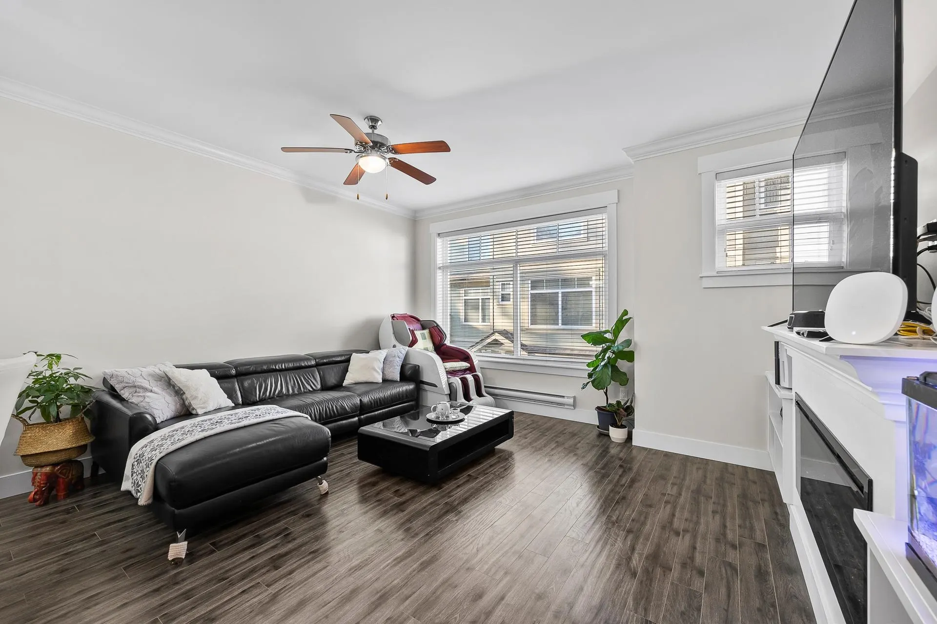 5957 152 Street #27
