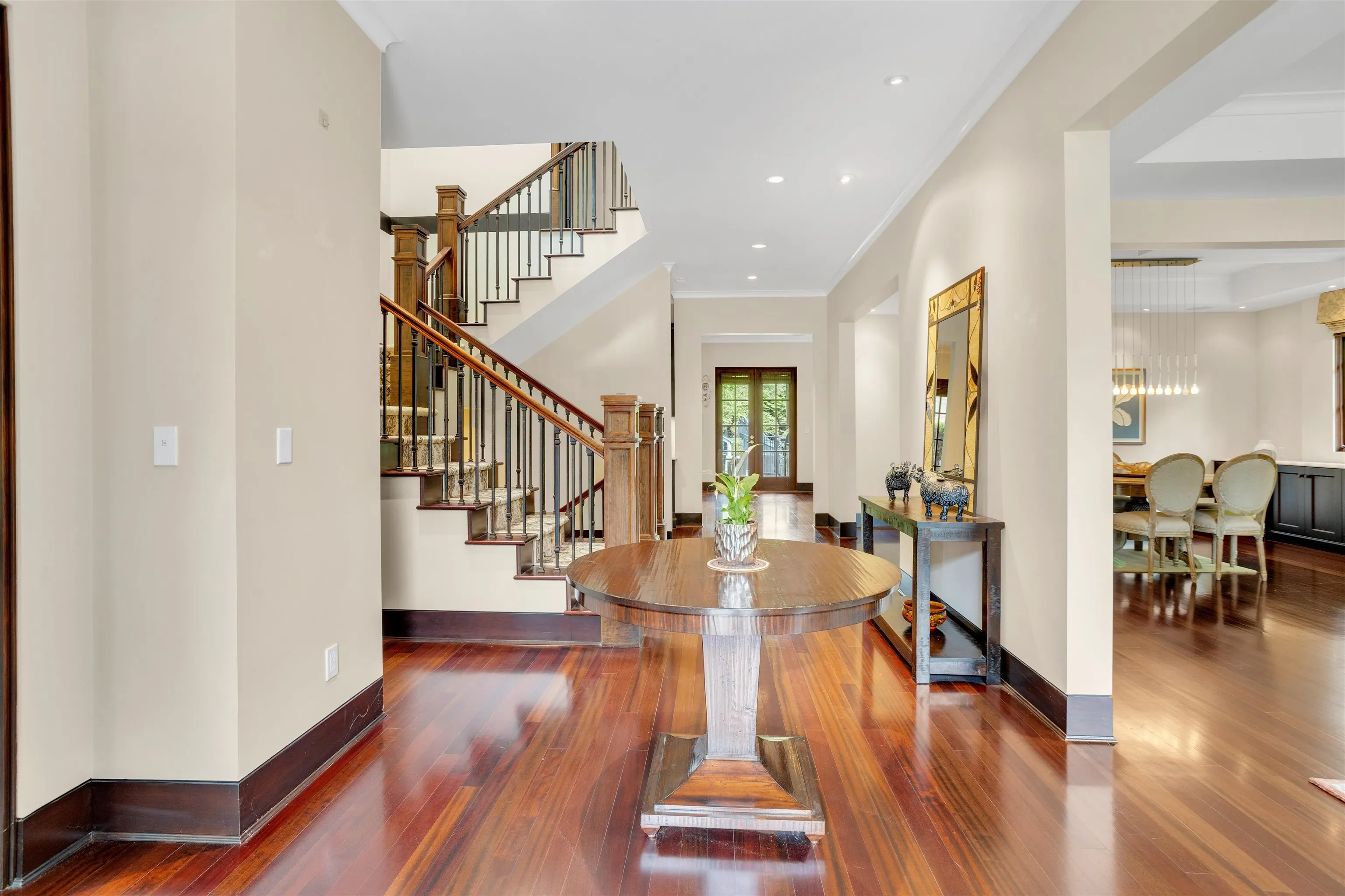 1807 Acadia Road