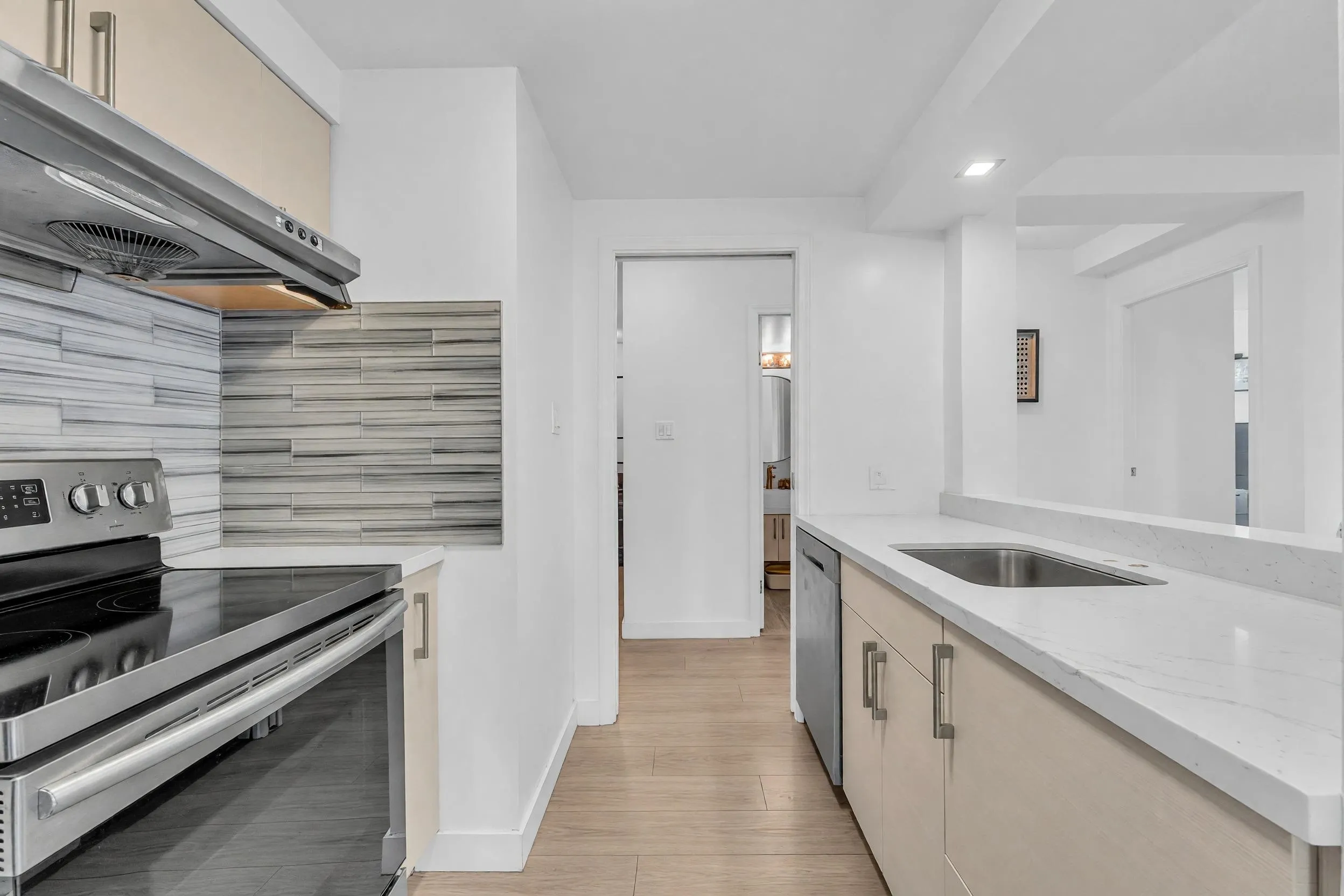 1238 Melville Street #1706