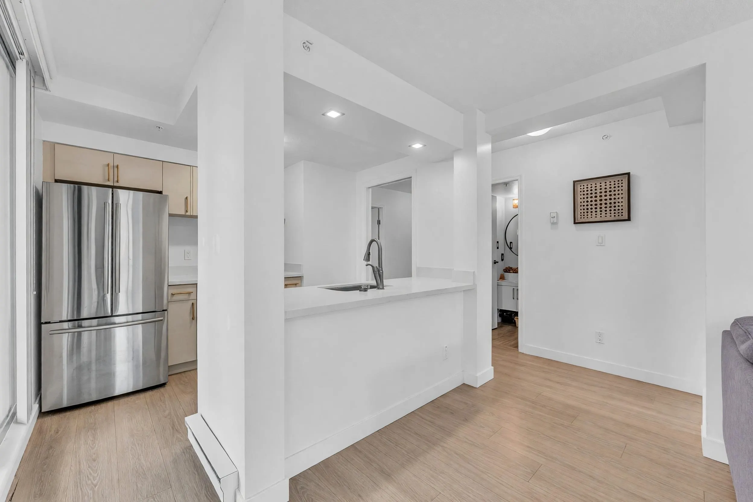 1238 Melville Street #1706