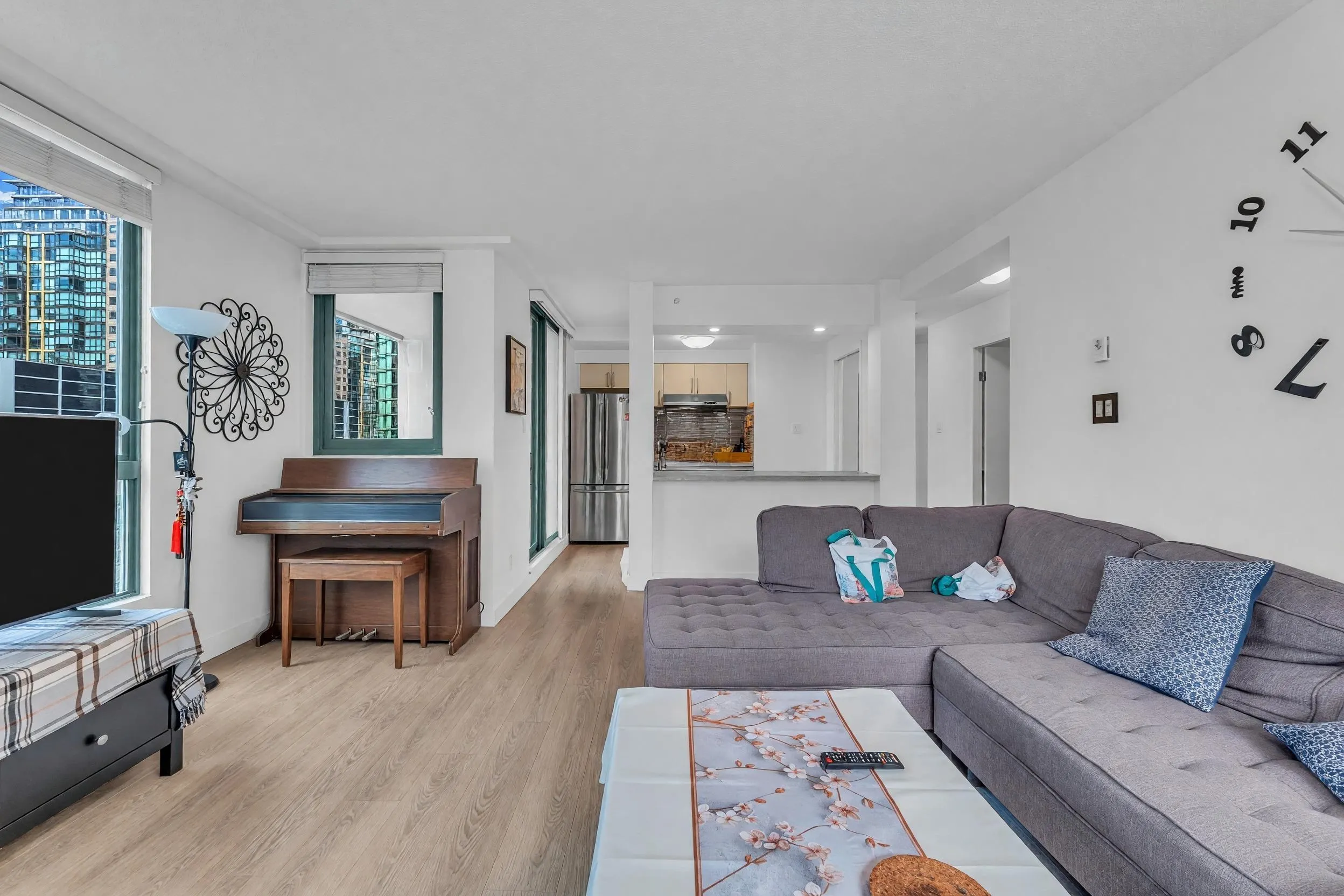 1238 Melville Street #1706