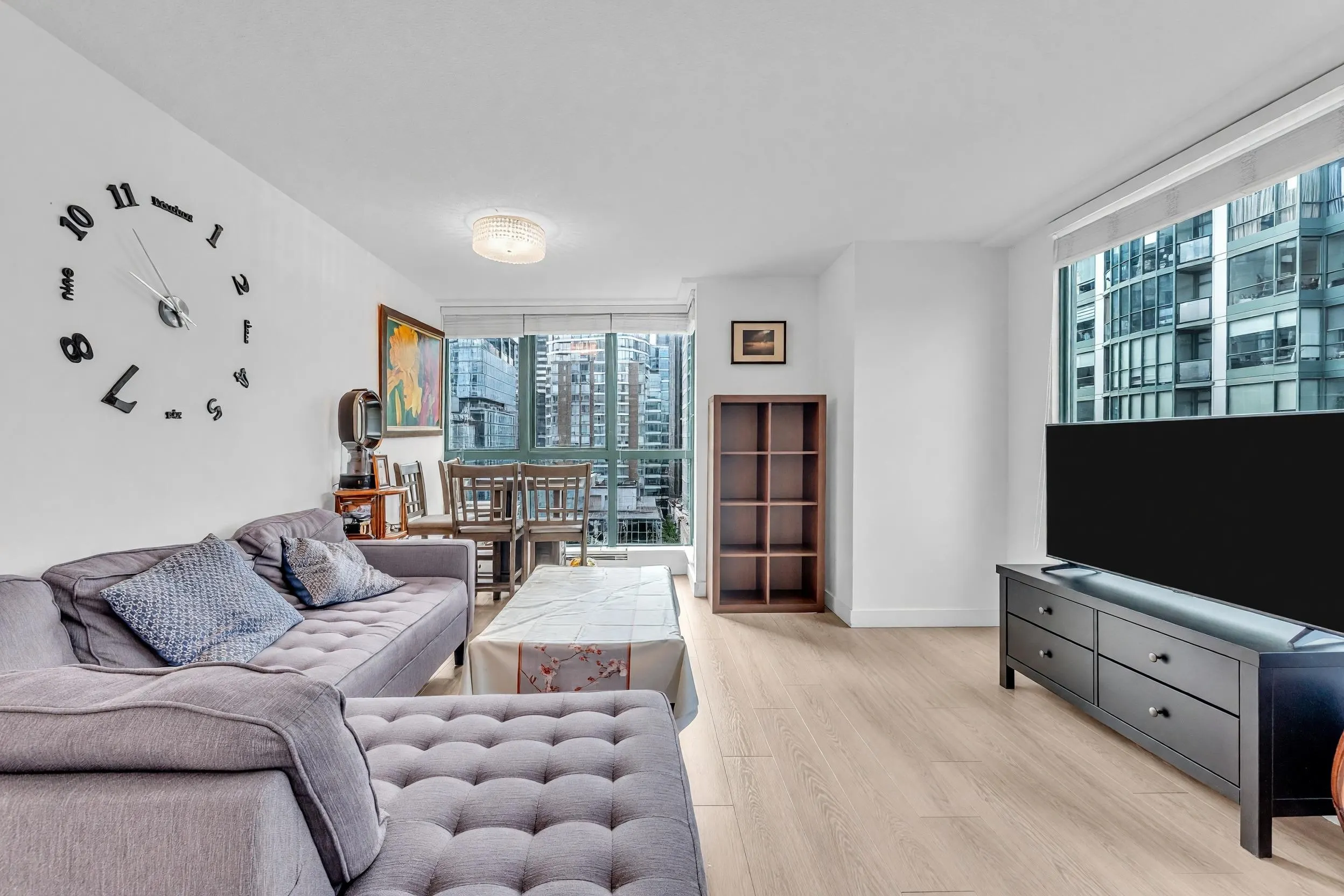 1238 Melville Street #1706