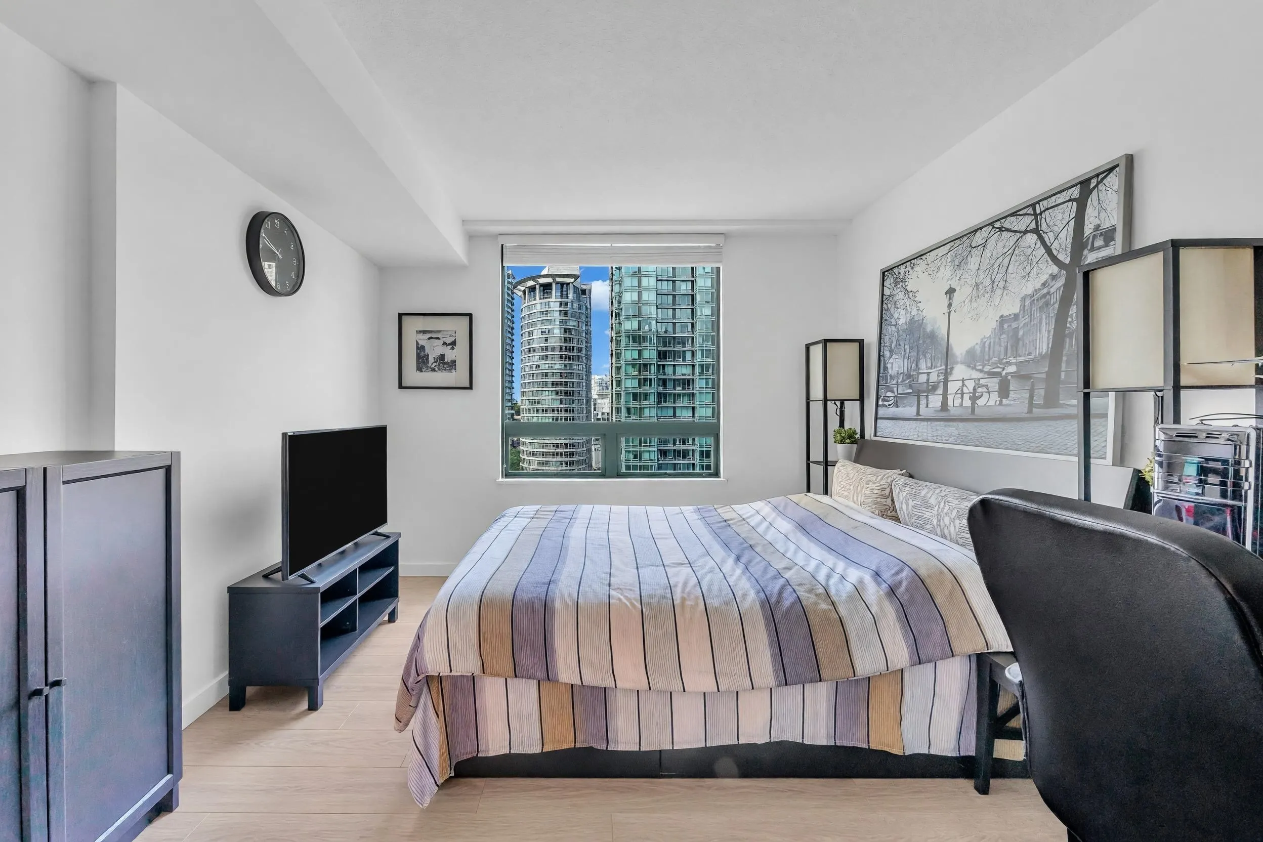 1238 Melville Street #1706
