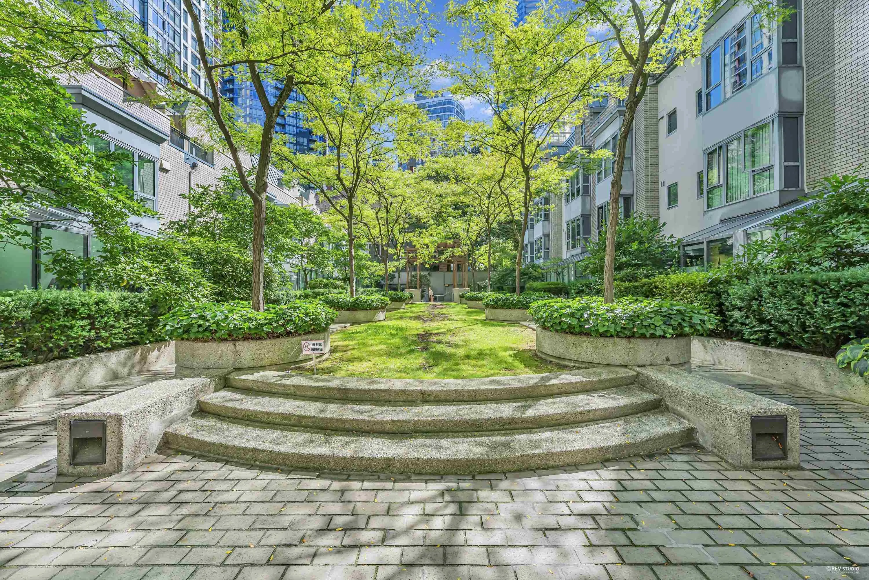 1238 Melville Street #1706