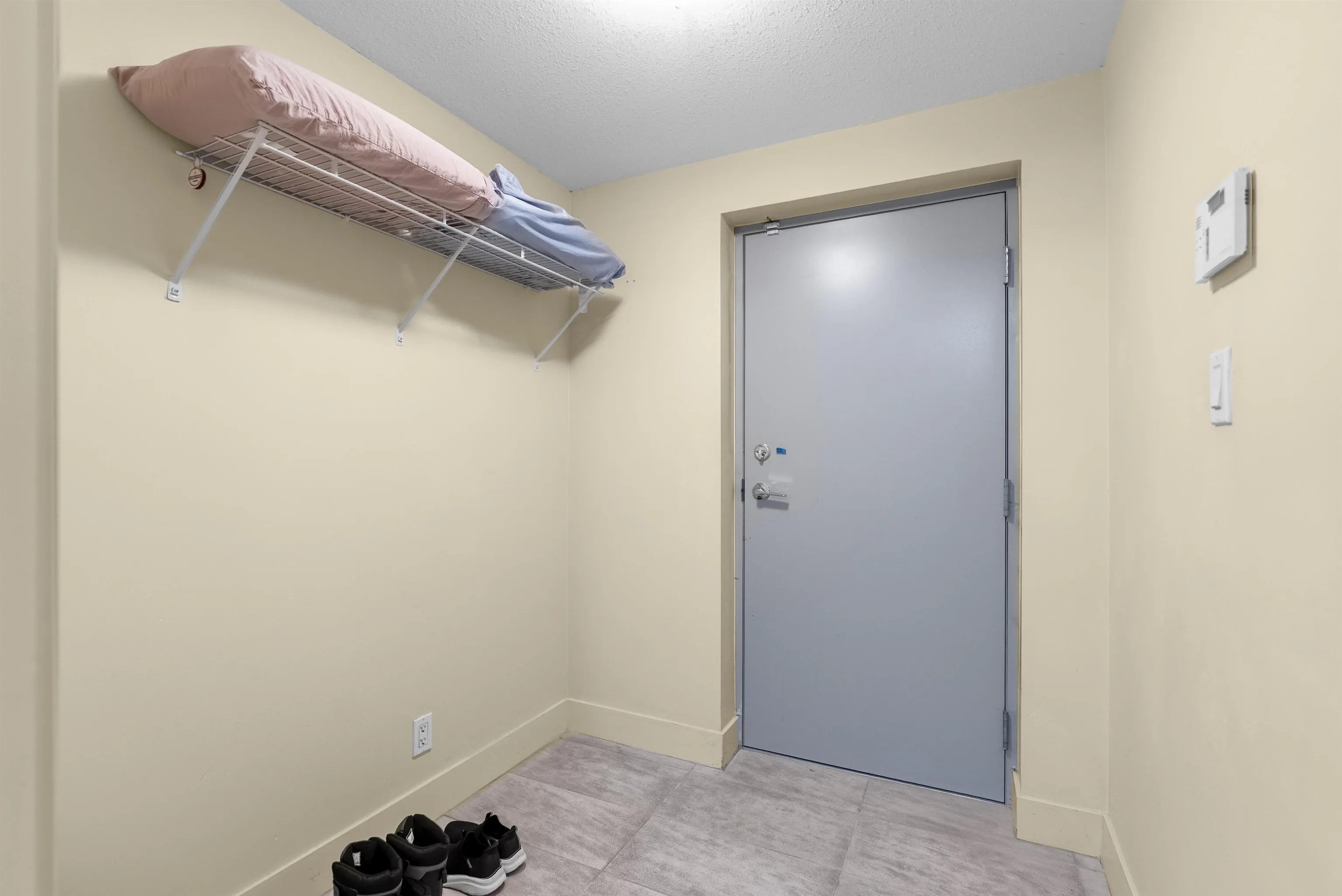 5958 Iona Drive #112