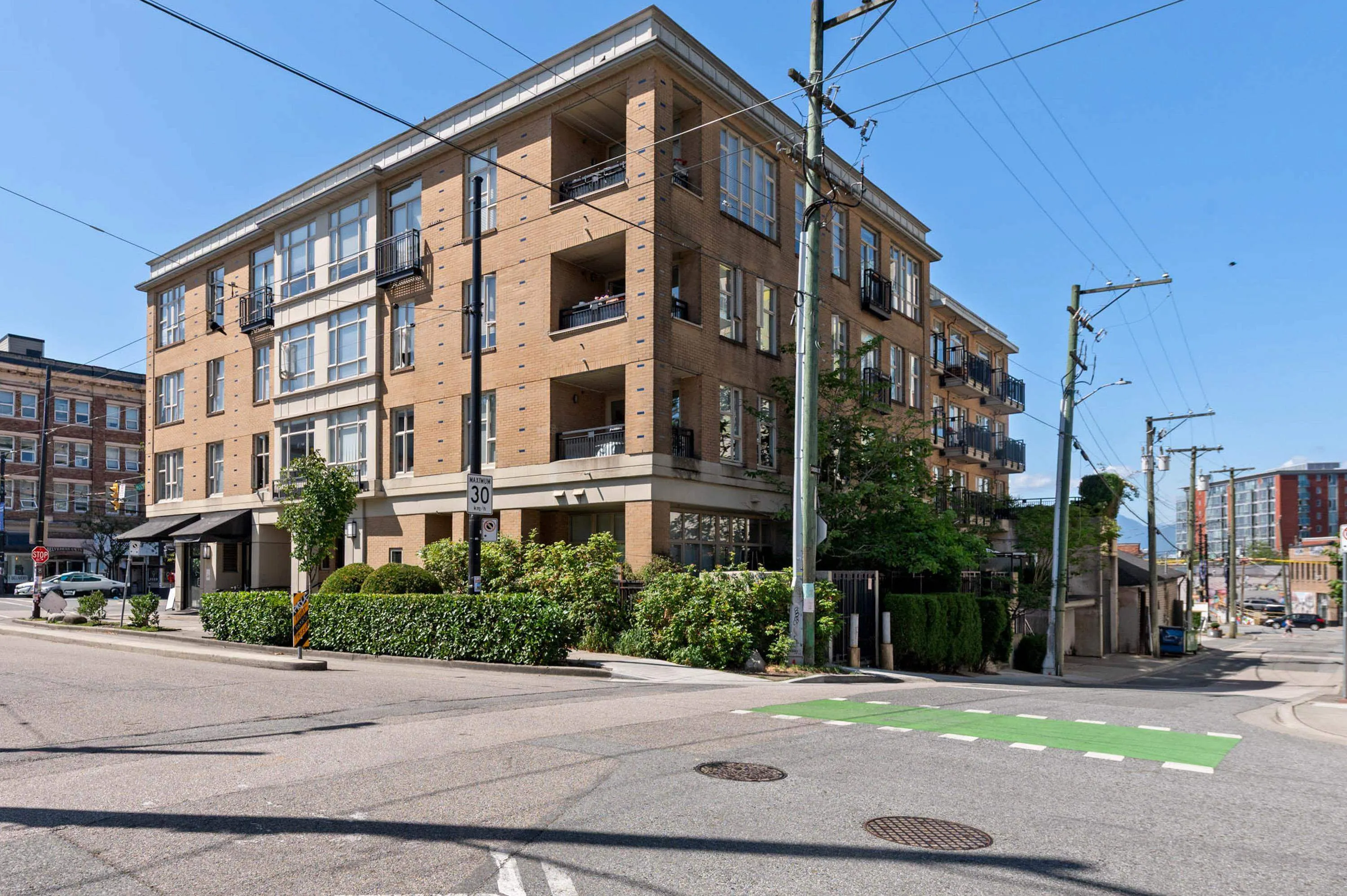 205 E 10th Avenue #308