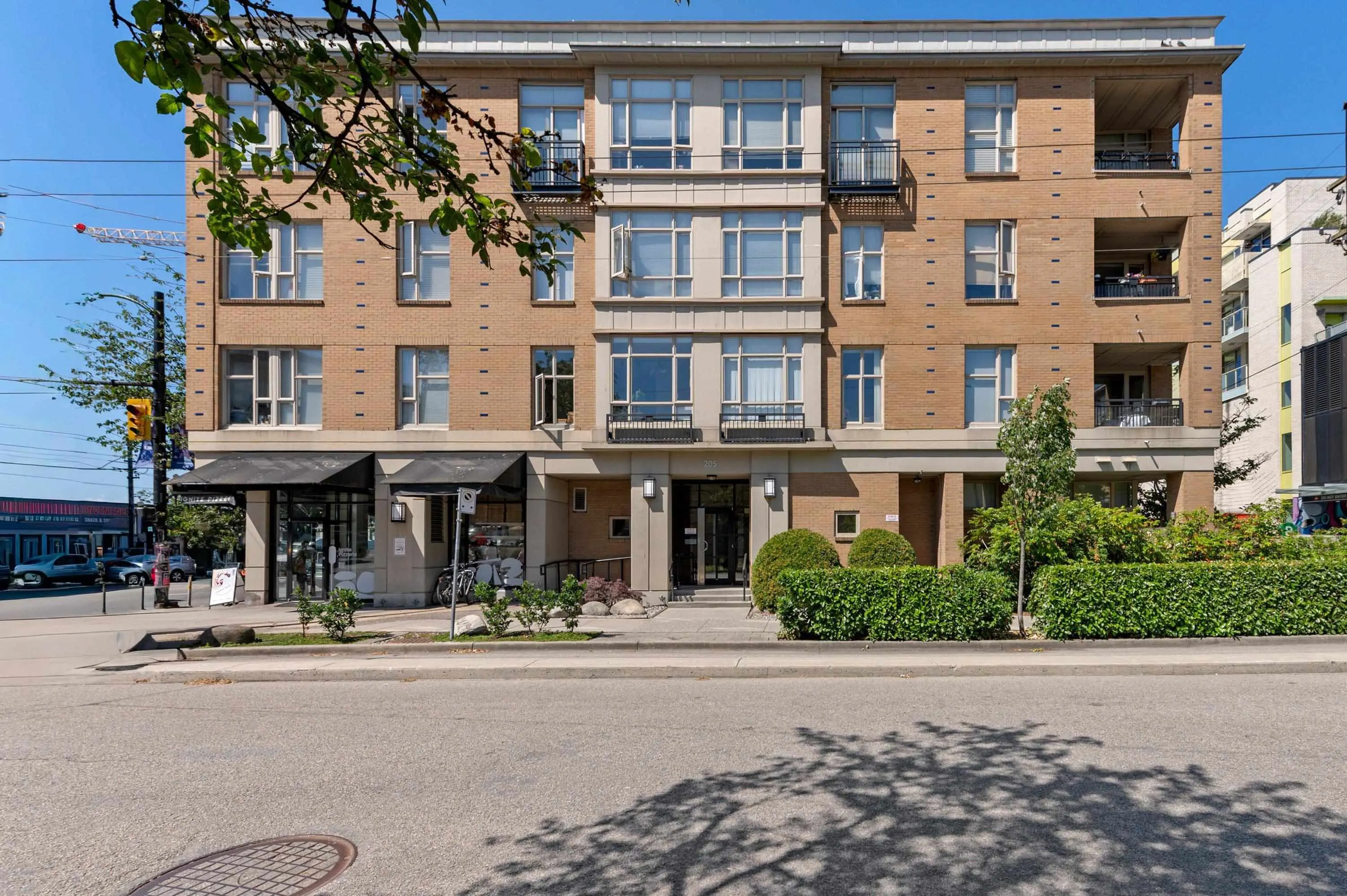 205 E 10th Avenue #308