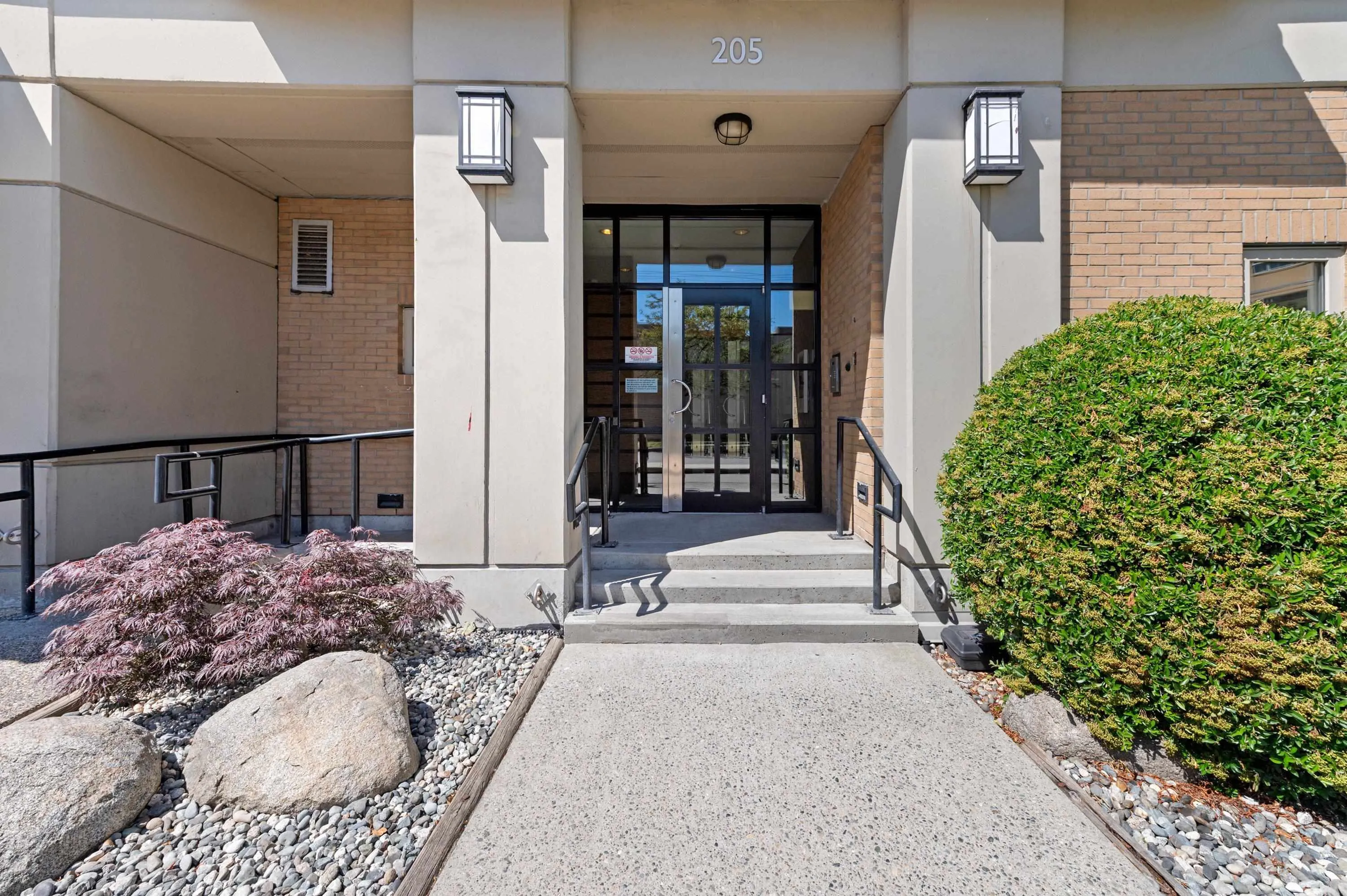 205 E 10th Avenue #308