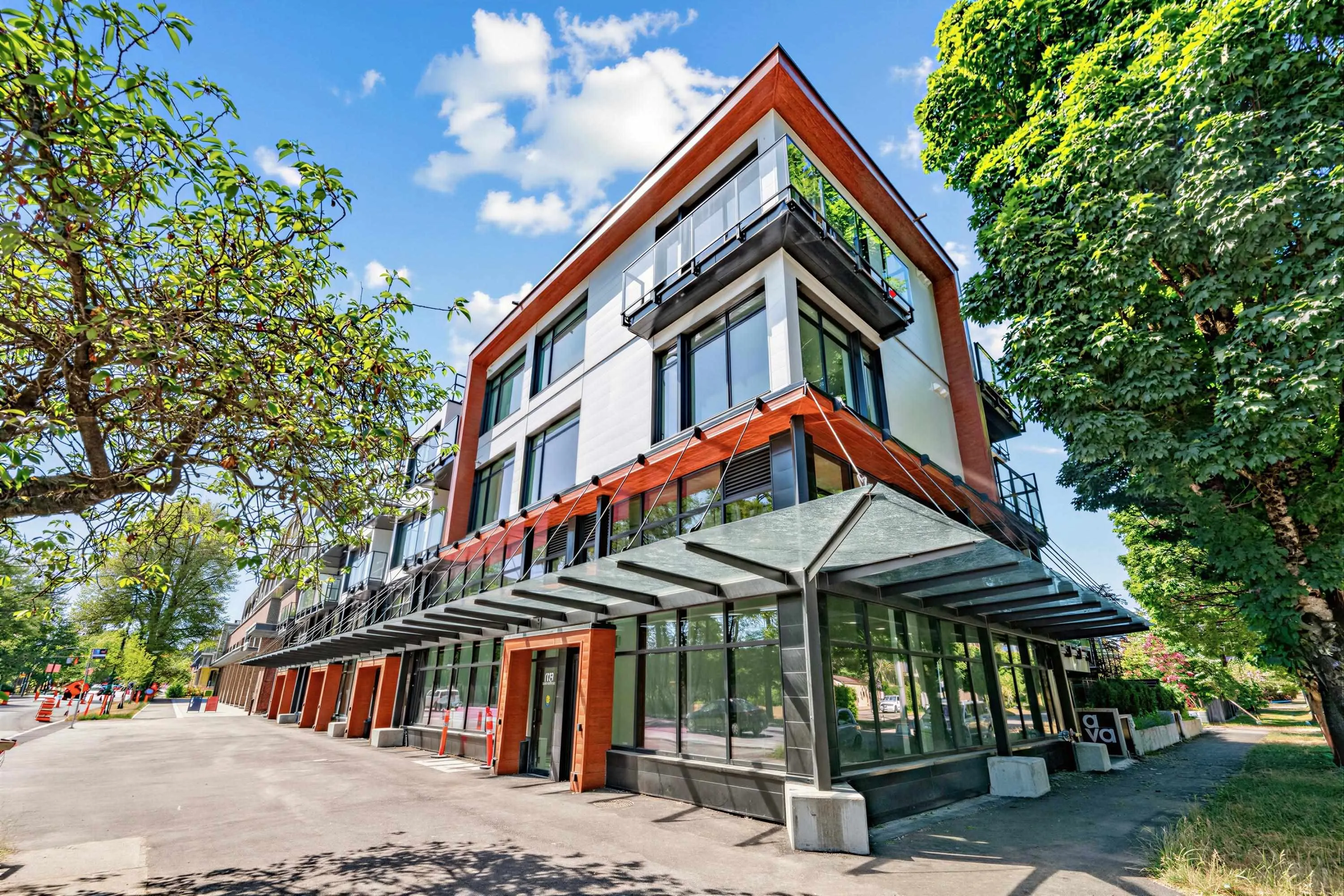 6485 Manitoba Street #504