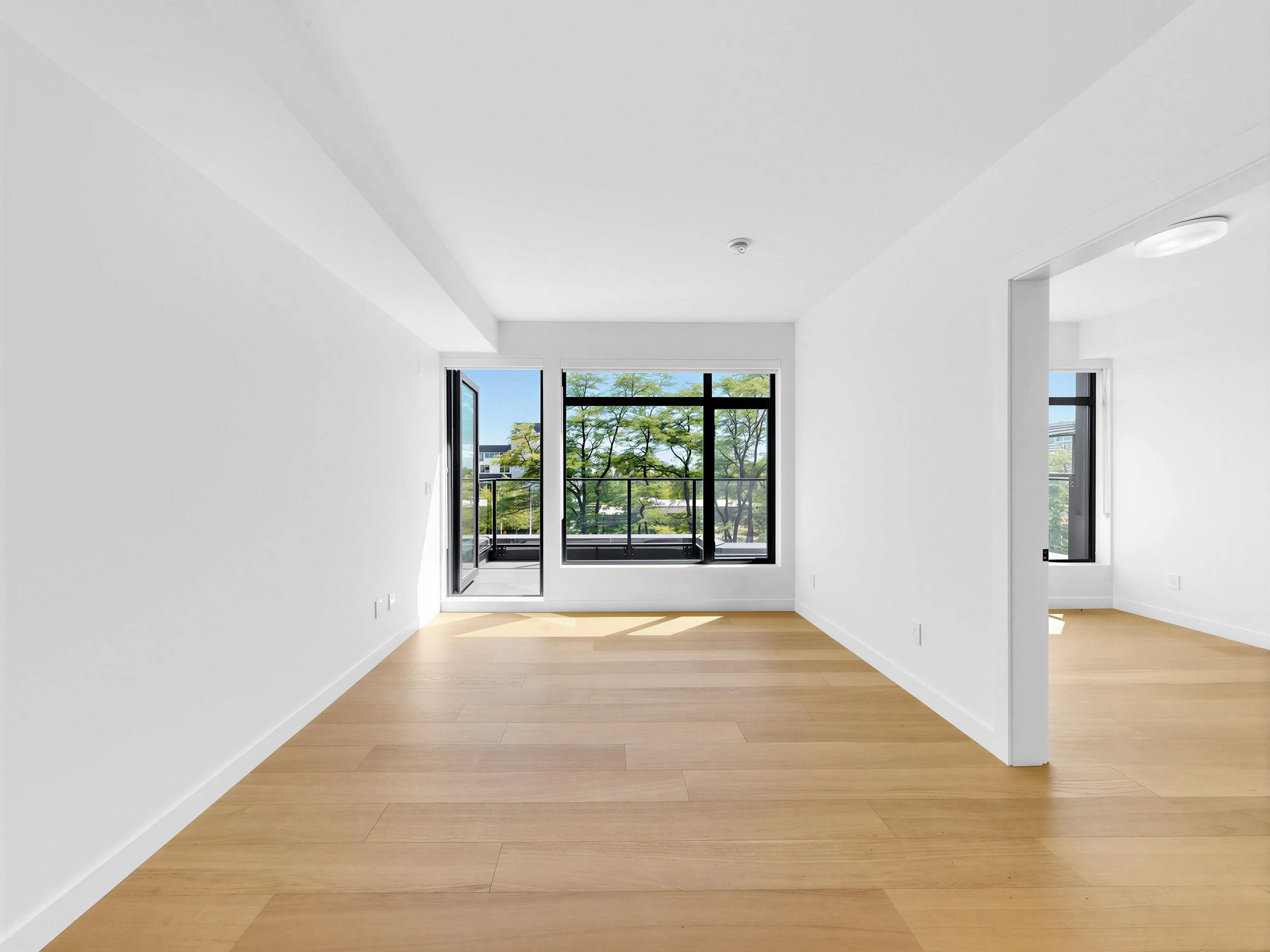 6485 Manitoba Street #504