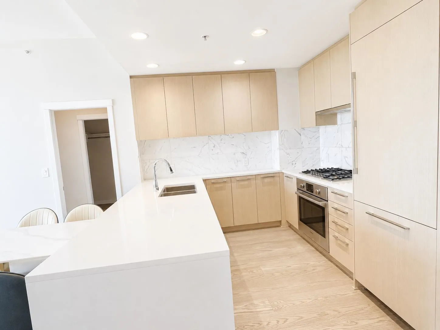 3533 Ross Drive #1305