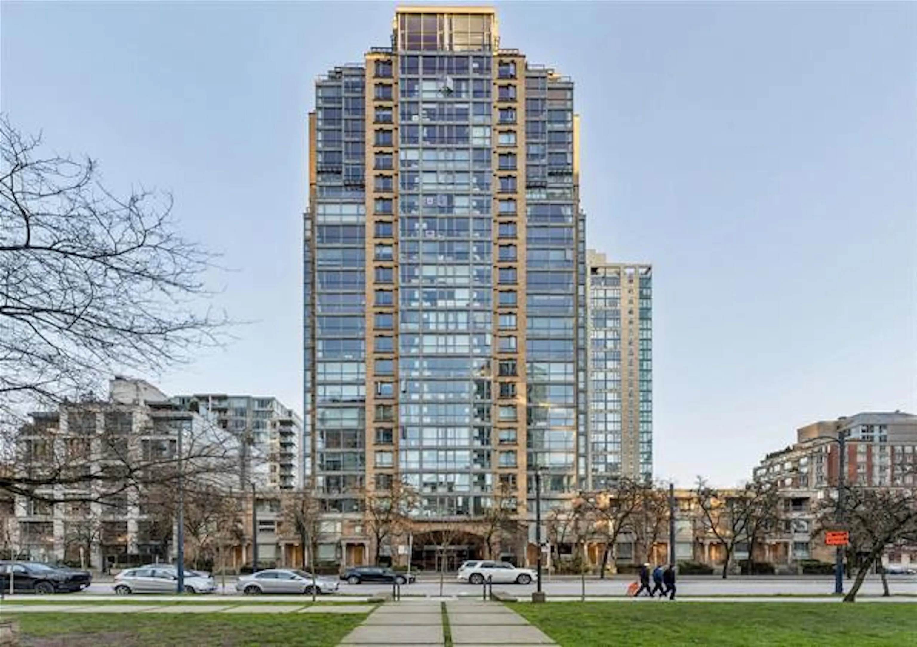 1188 Richards Street #606