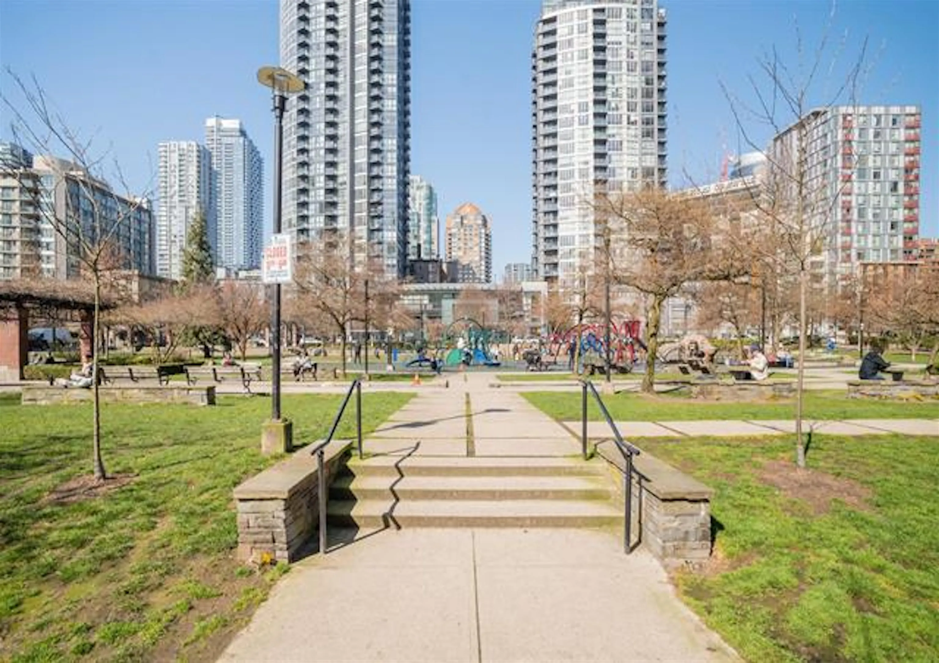 1188 Richards Street #606