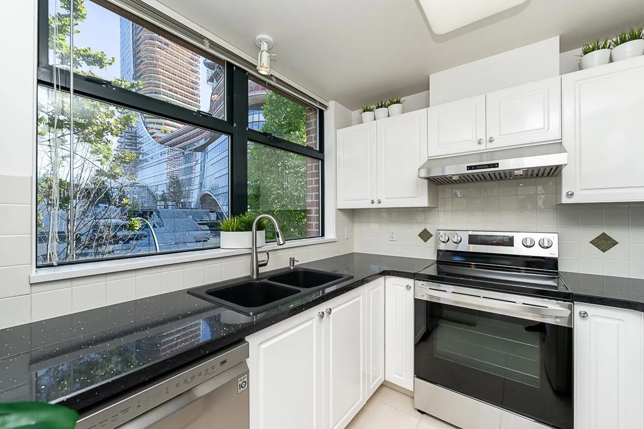 588 W 45th Avenue #307