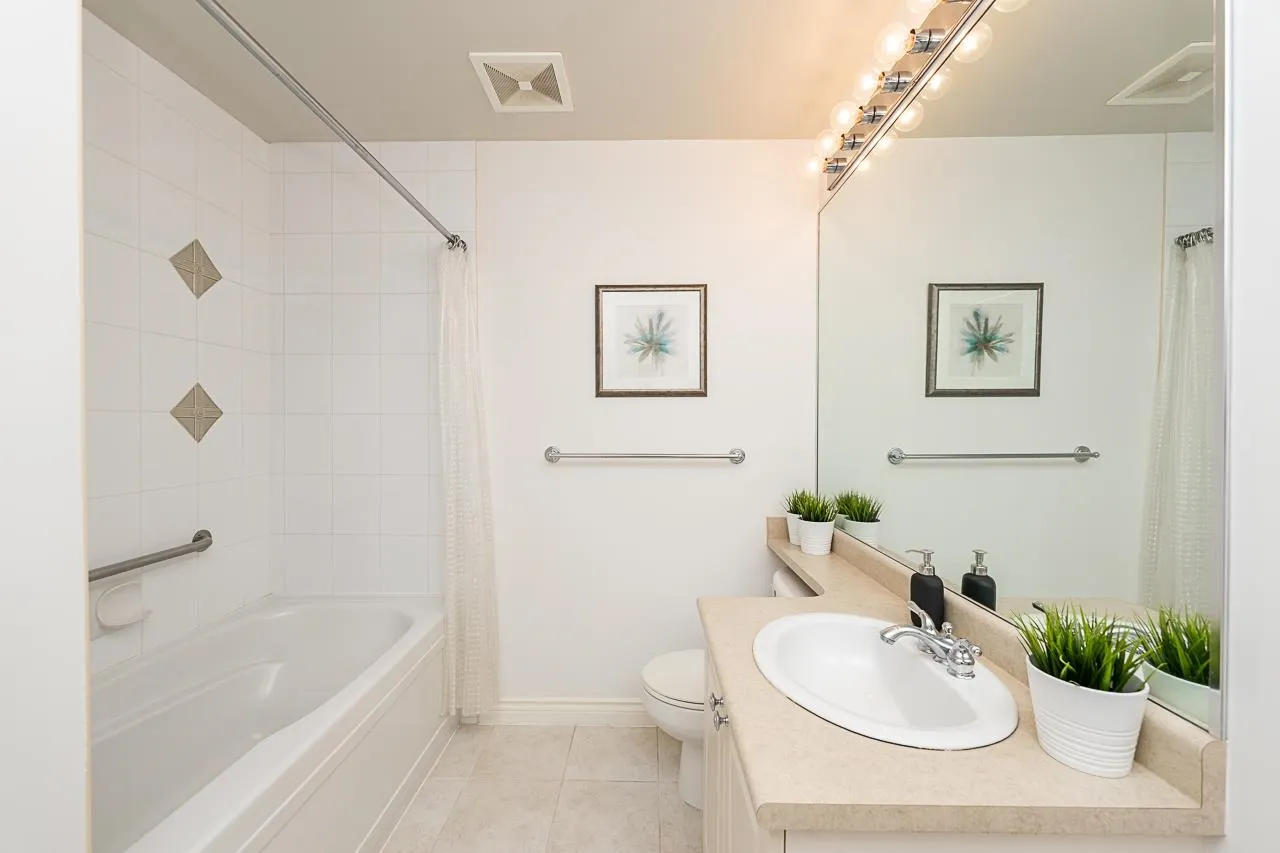 588 W 45th Avenue #307