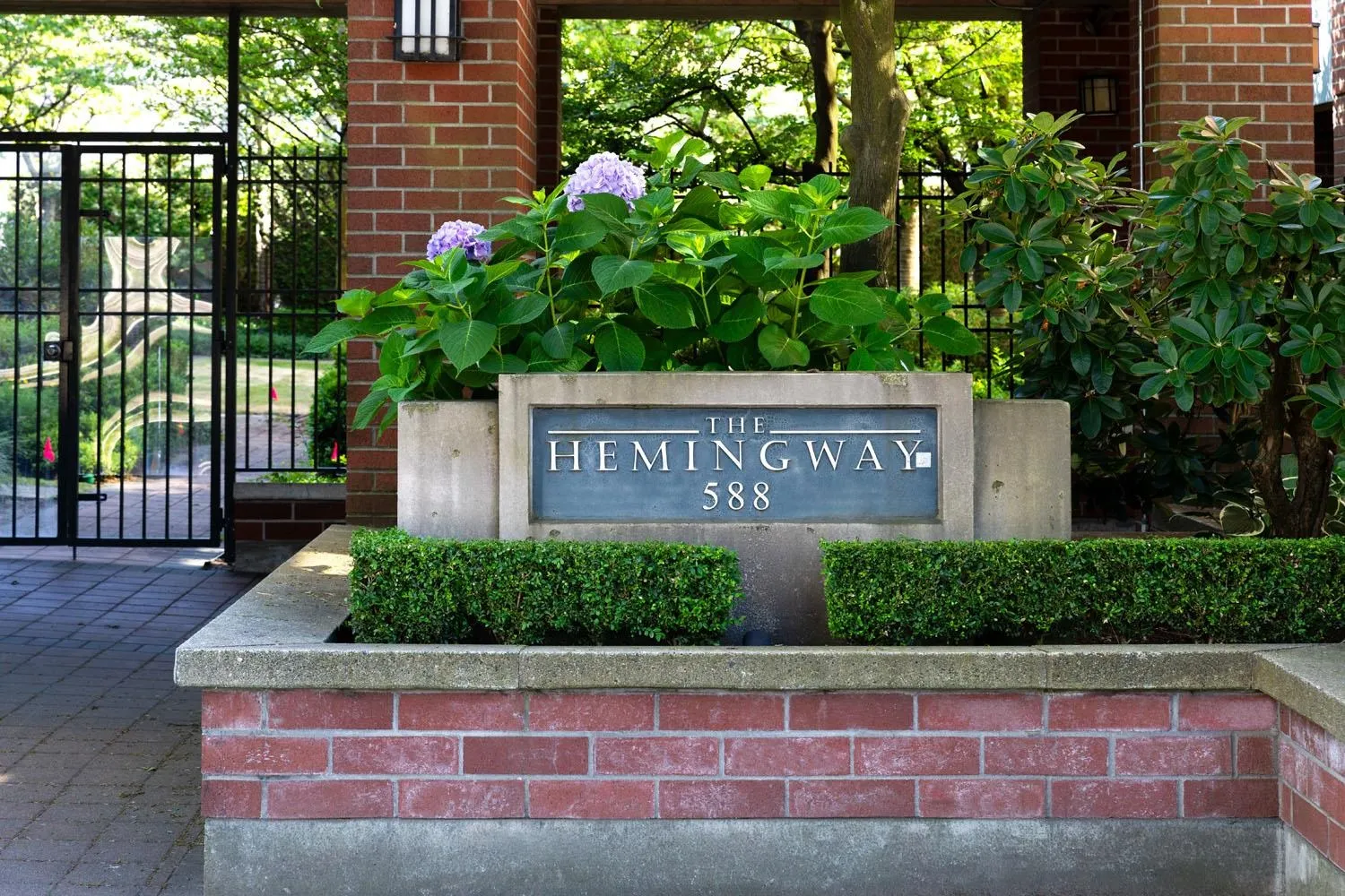 588 W 45th Avenue #307