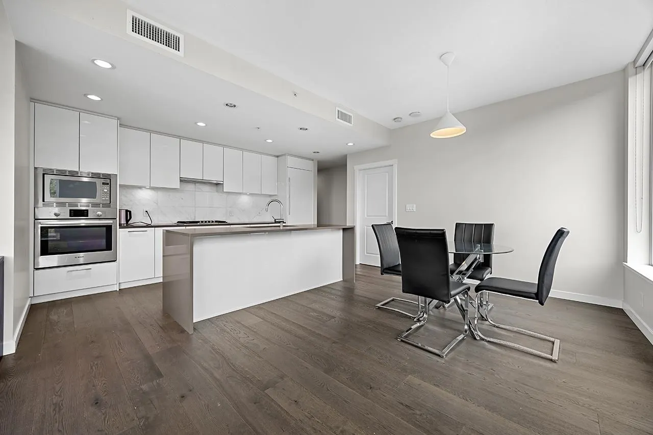 3487 Binning Road #1208