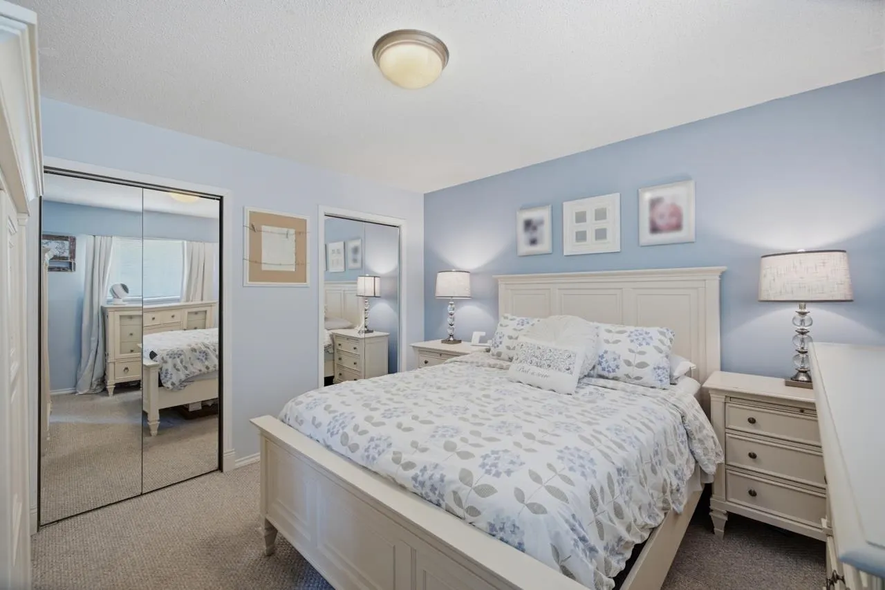 2413 Scott Place