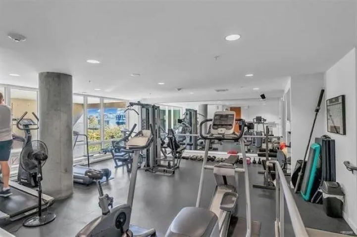328 E 11th Avenue #905