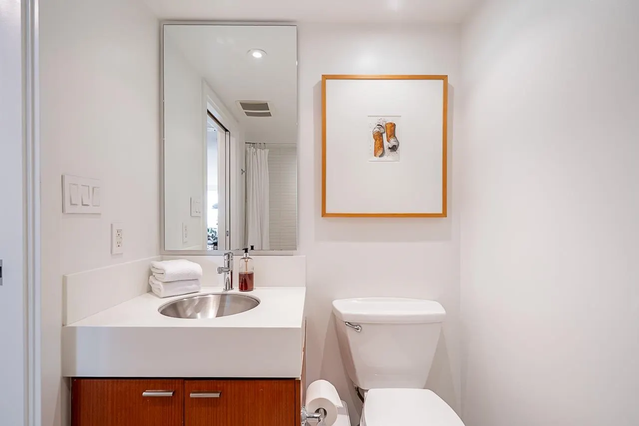 328 E 11th Avenue #905