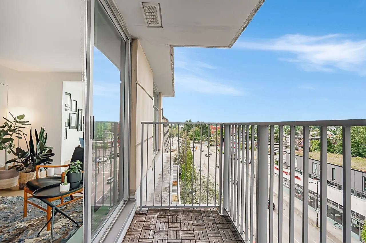 328 E 11th Avenue #905