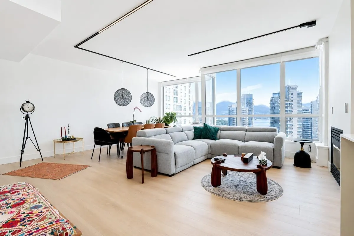 1239 W Georgia Street #1909