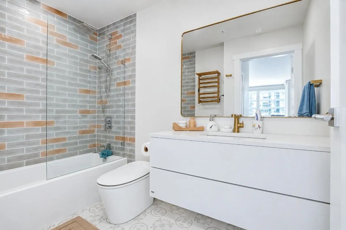 1239 W Georgia Street #1909