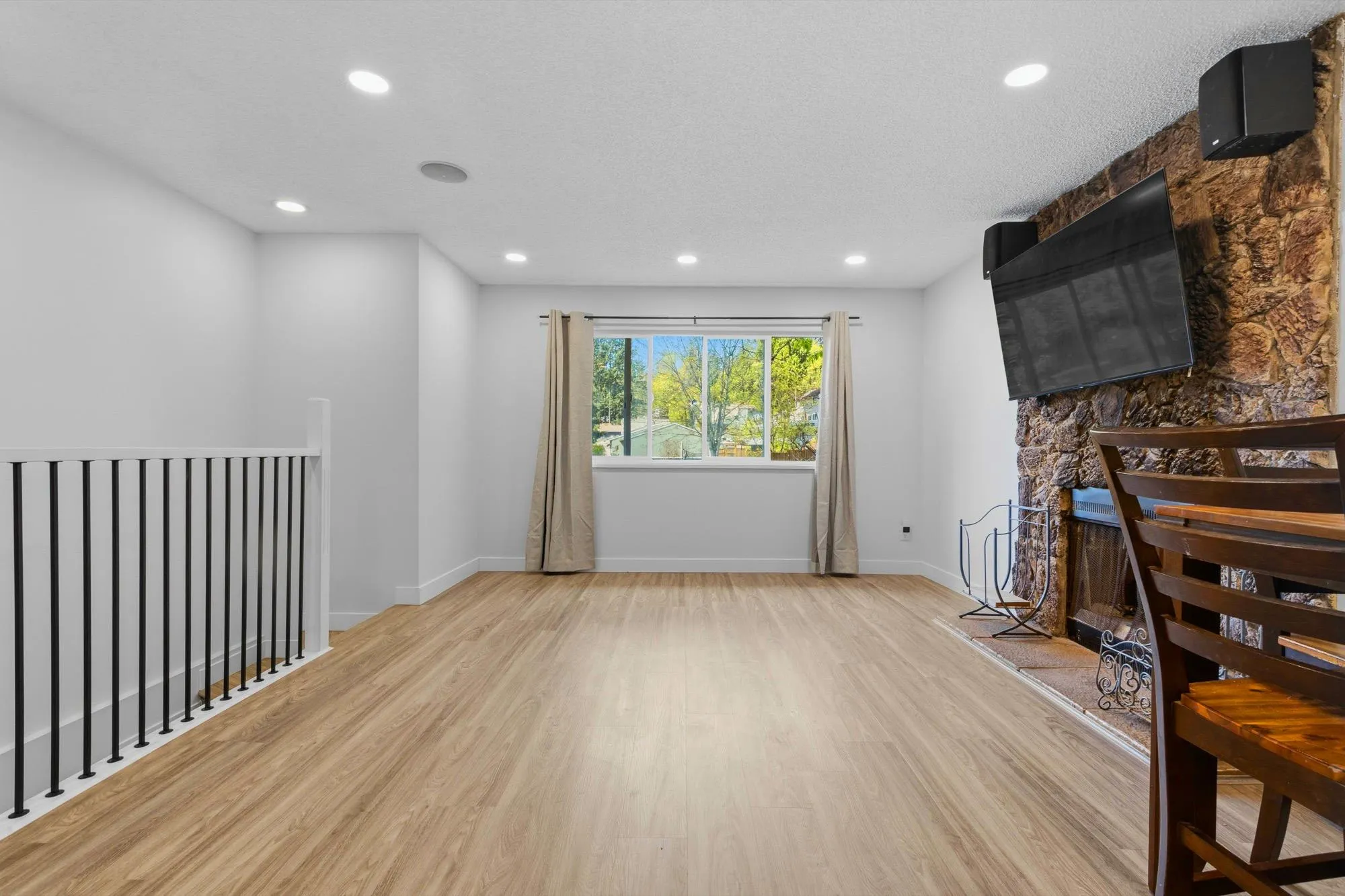 713 Appleyard Court