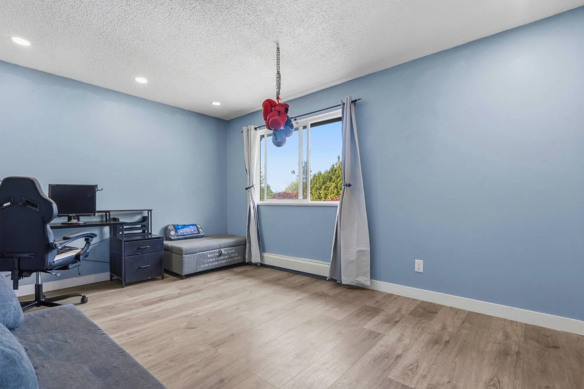 713 Appleyard Court