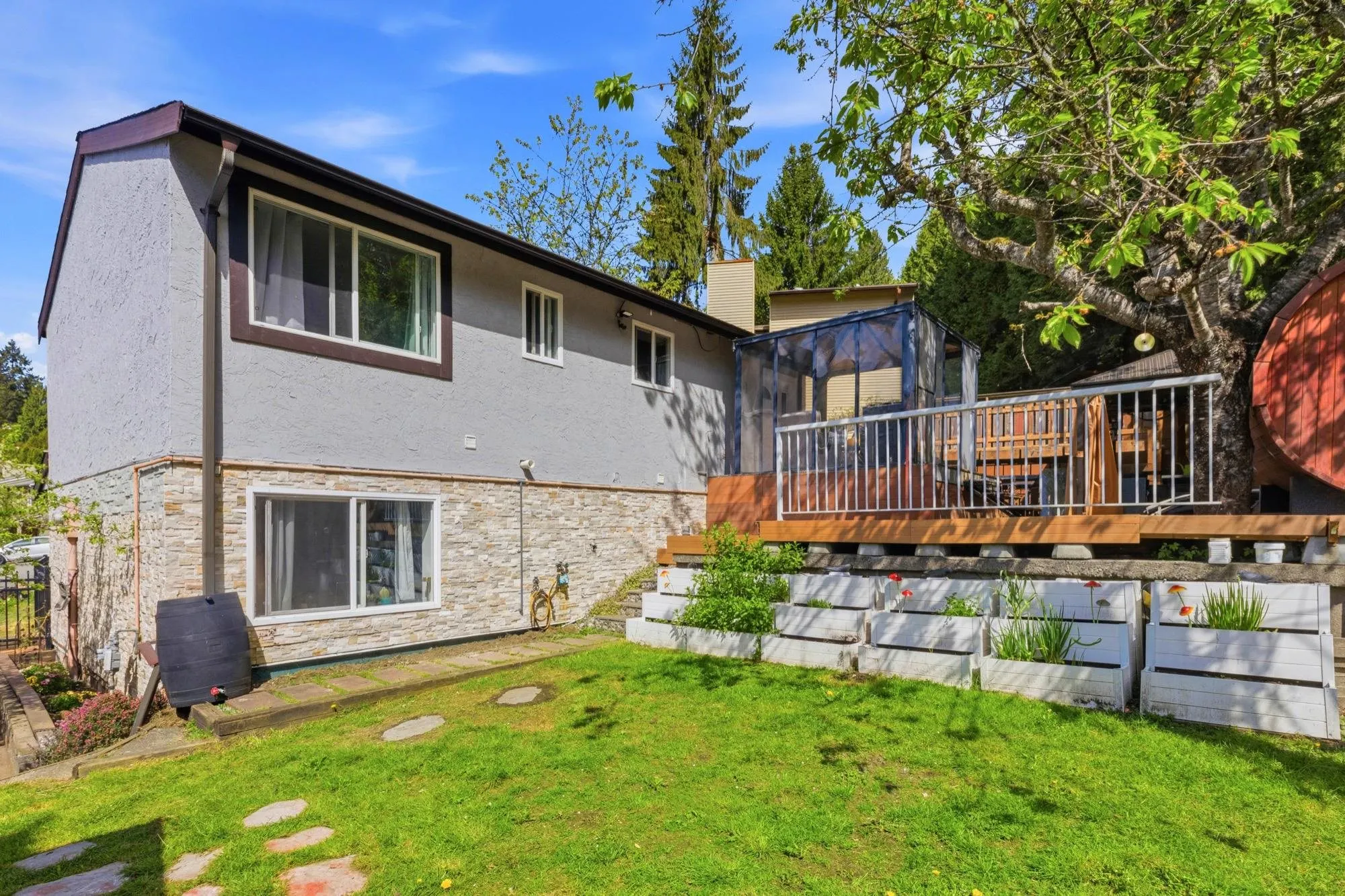 713 Appleyard Court