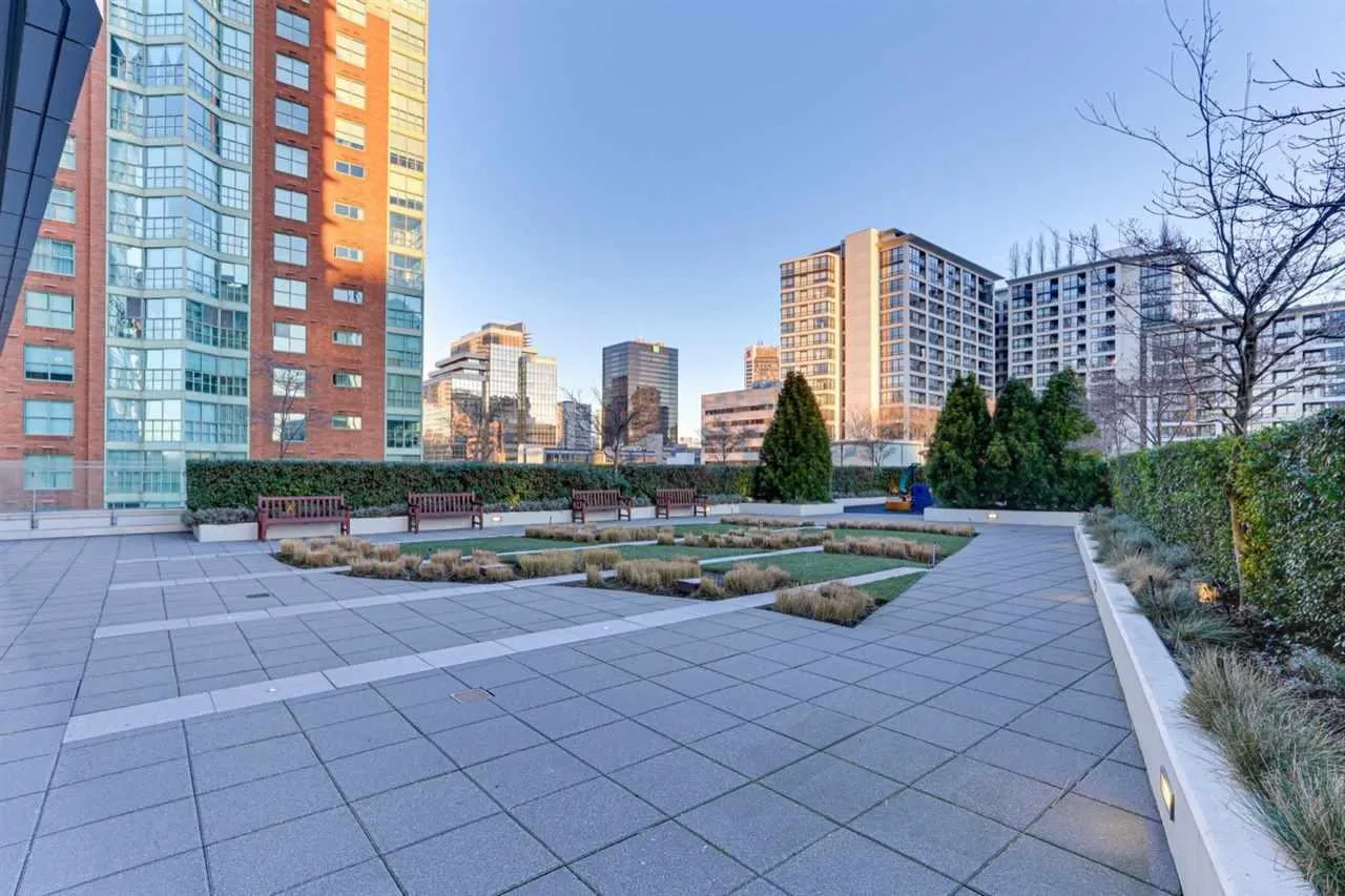 1028 Barclay Street #603