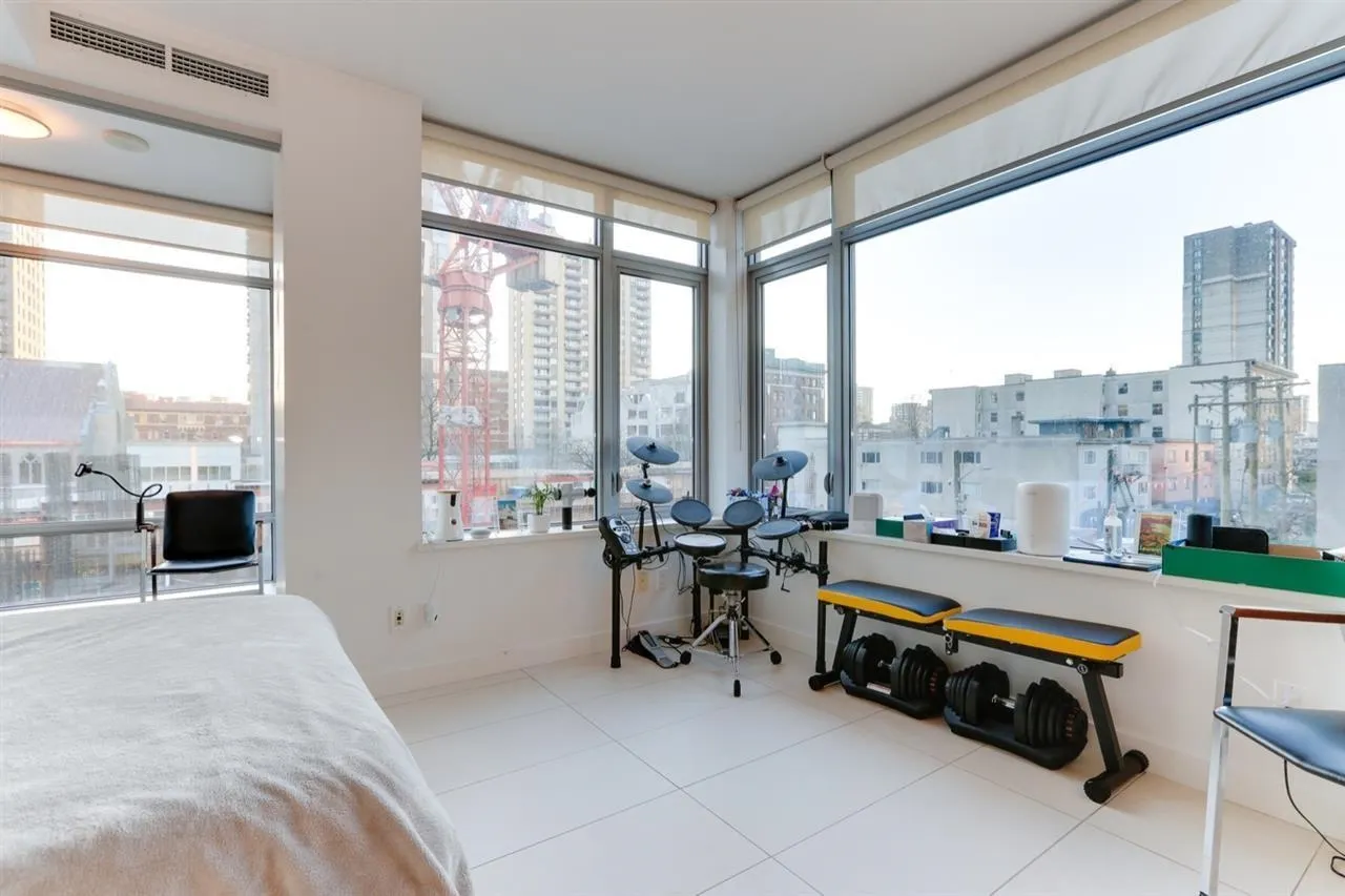 1028 Barclay Street #603