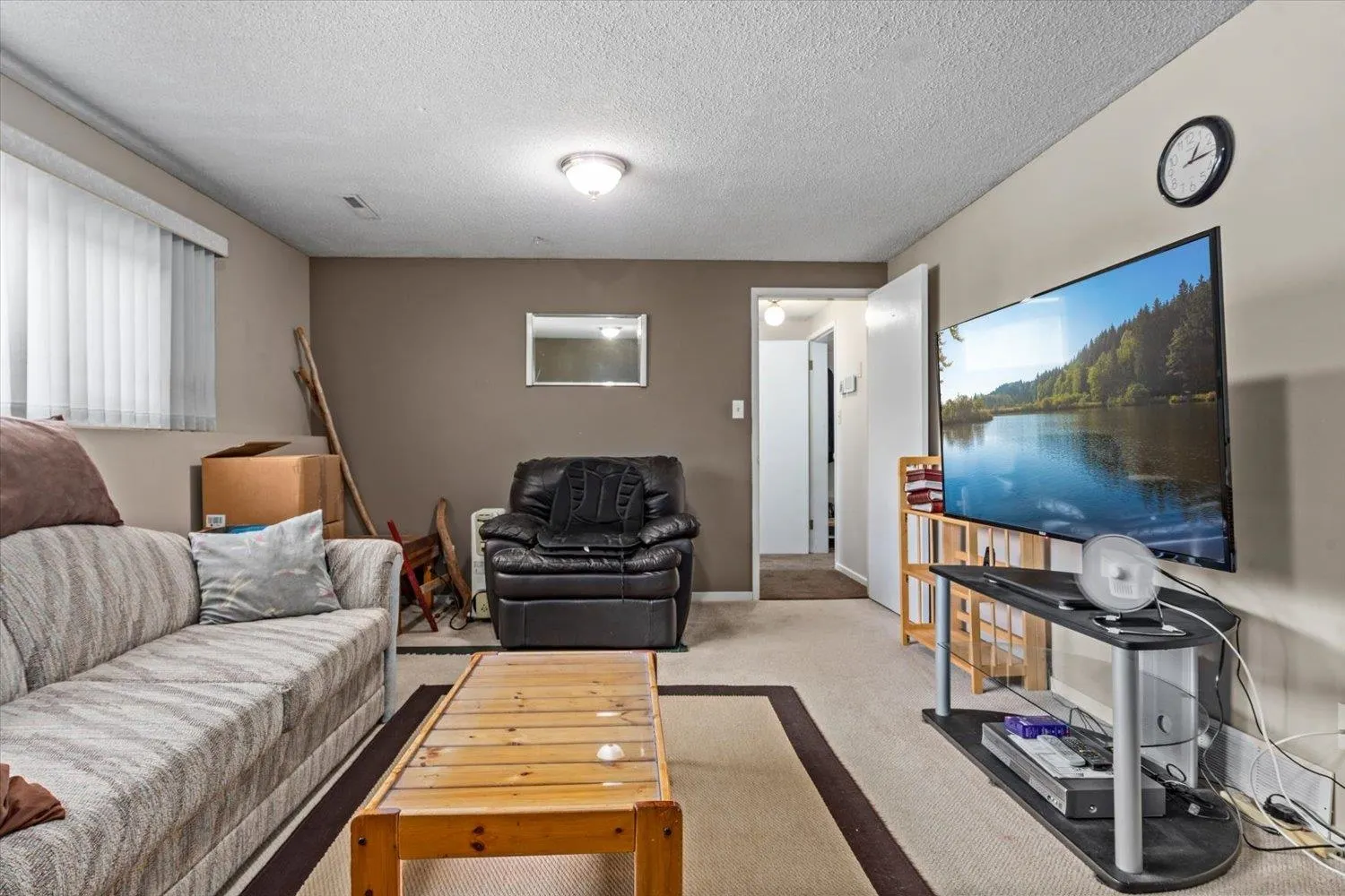 6336 Reid Road
