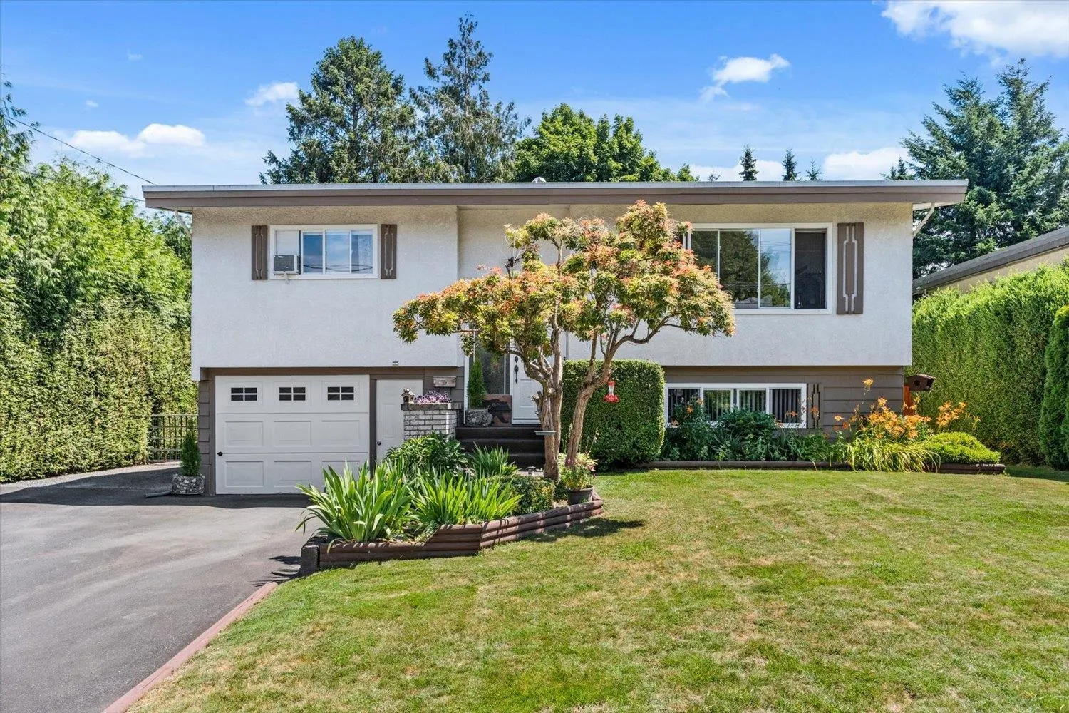 6336 Reid Road