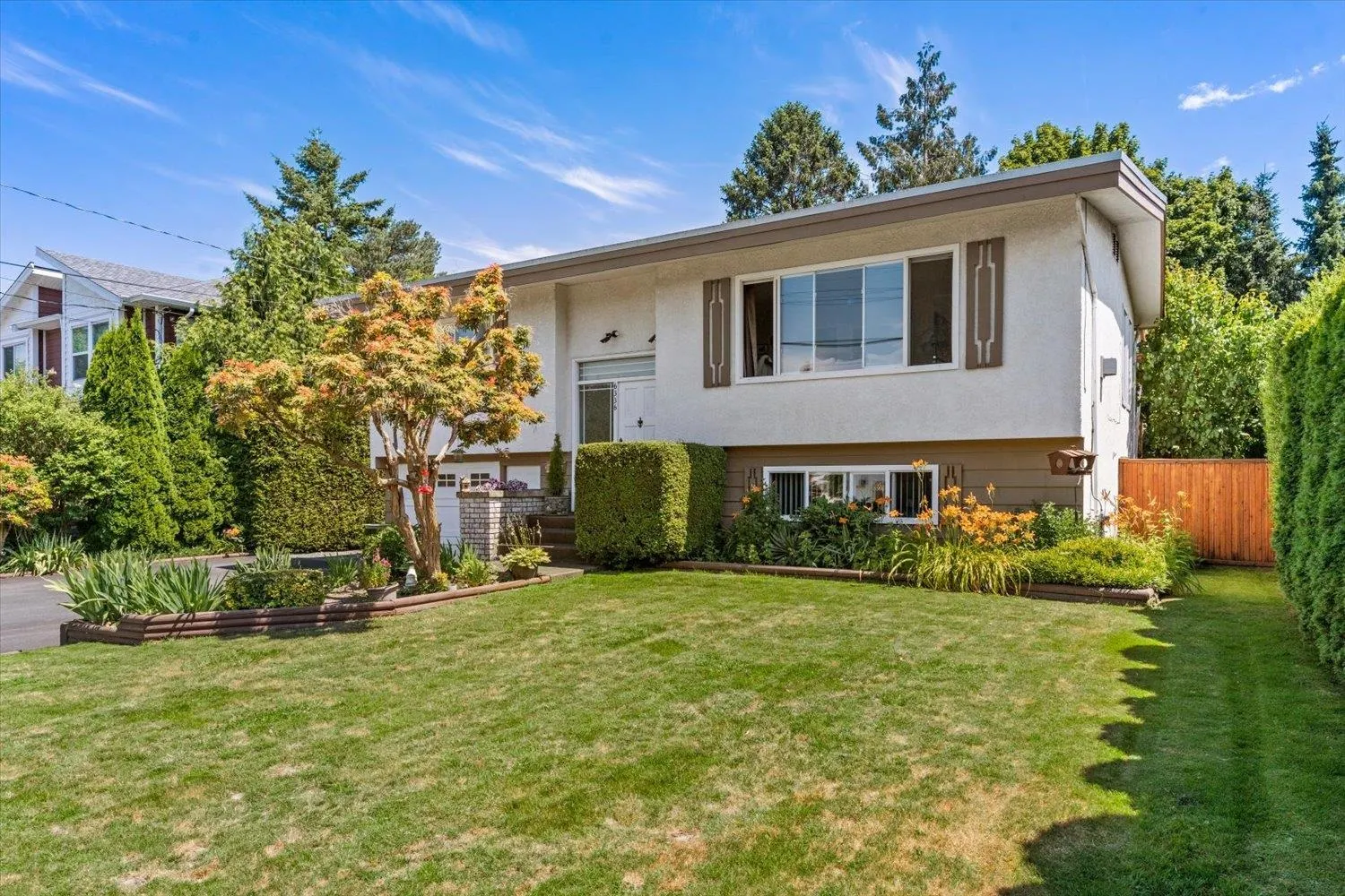 6336 Reid Road