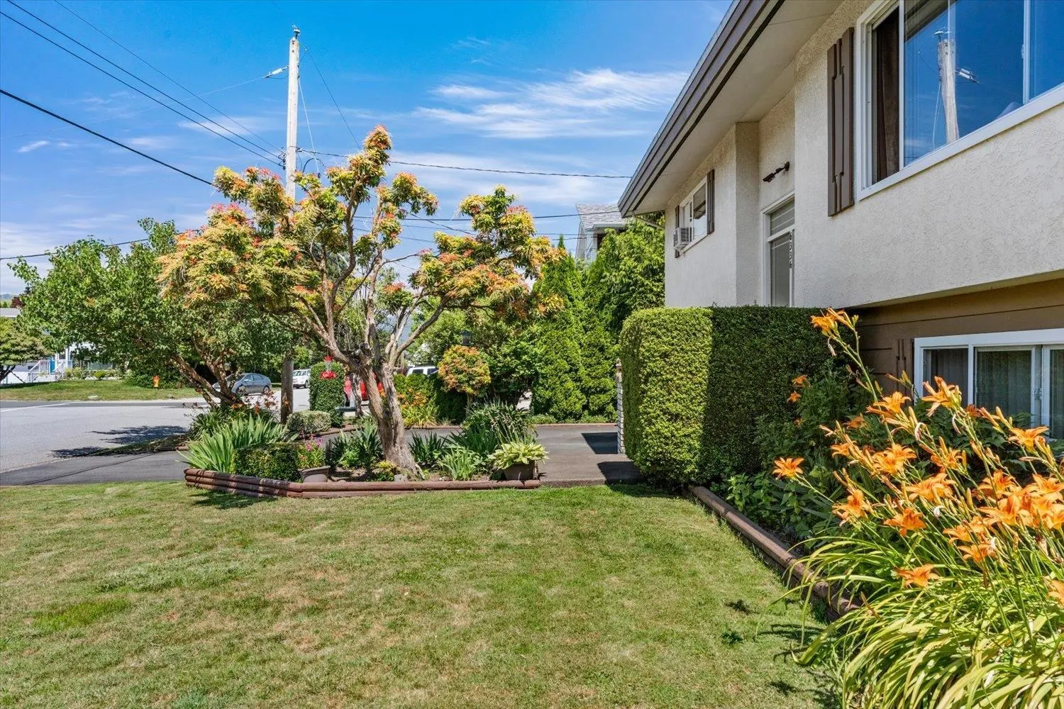 6336 Reid Road