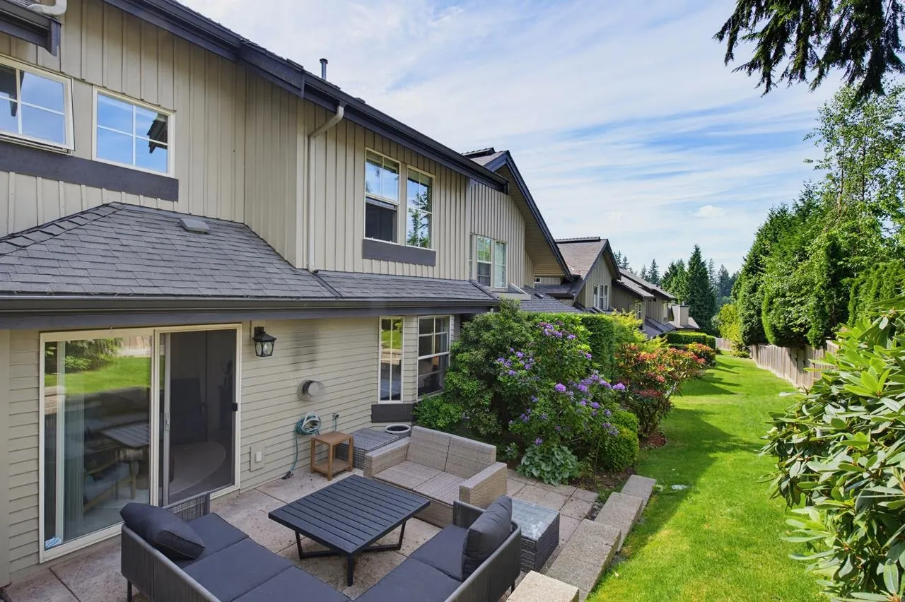 1550 Larkhall Crescent #21