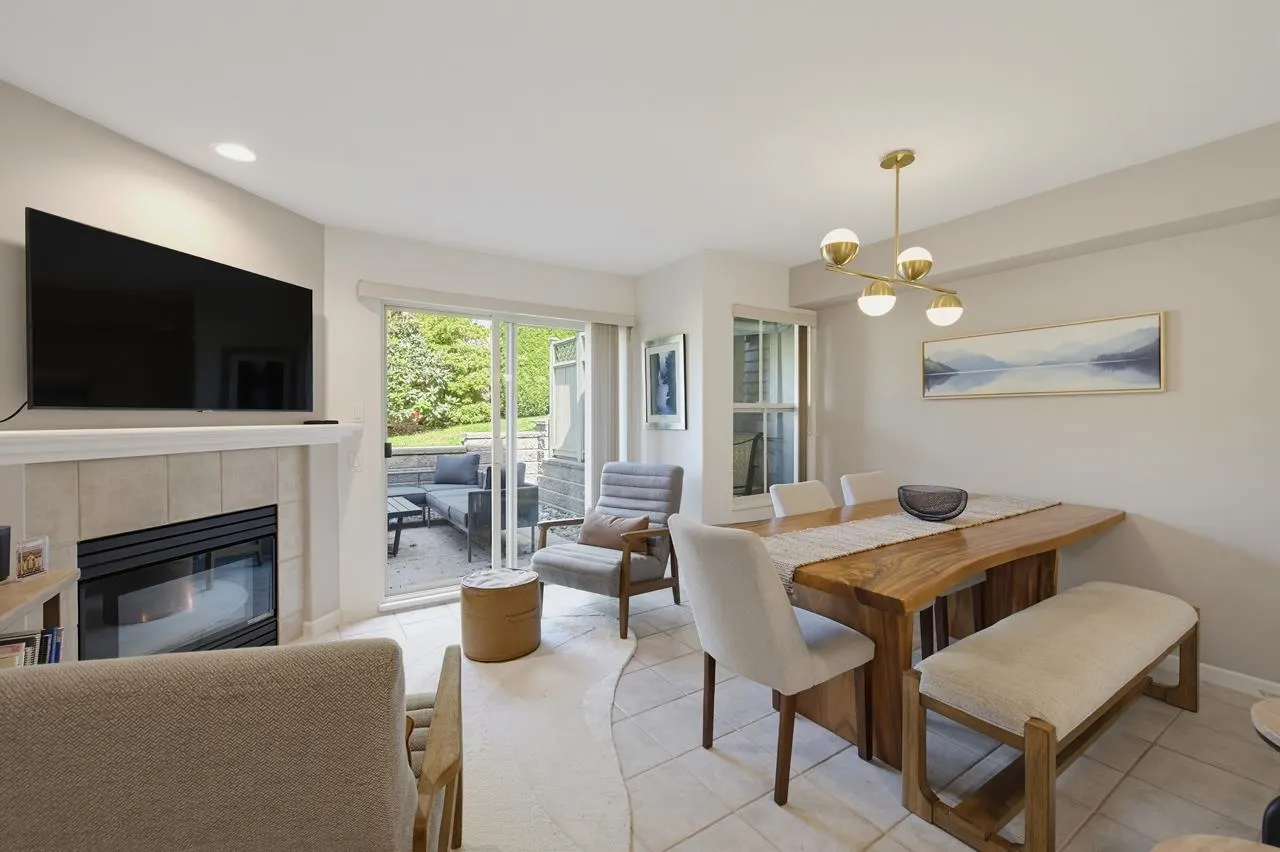 1550 Larkhall Crescent #21