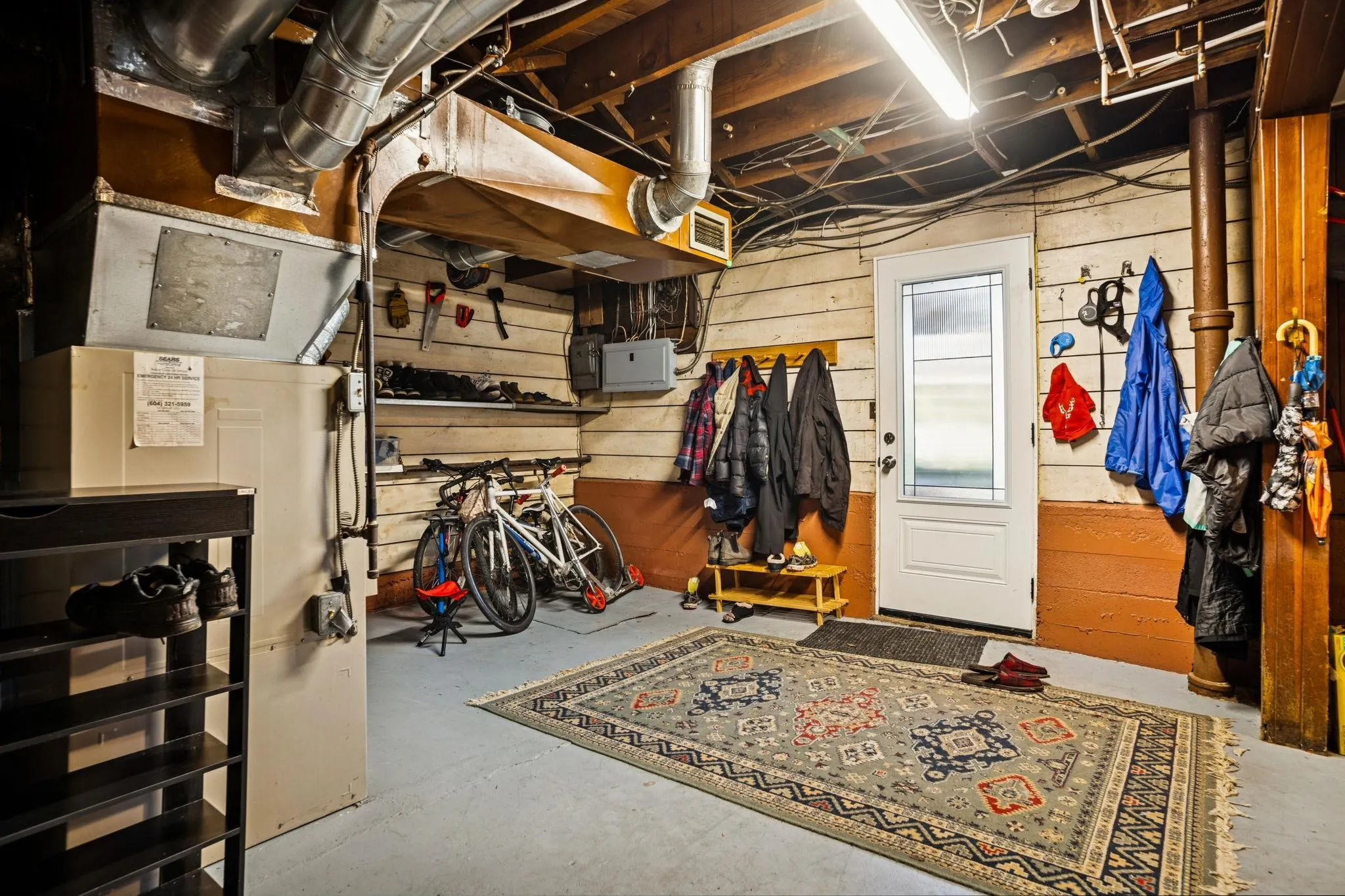 475 W 27th Avenue