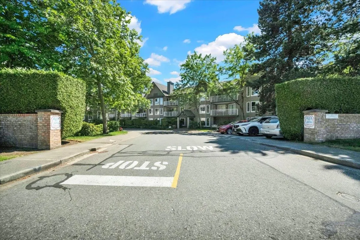 15130 108 Avenue #210