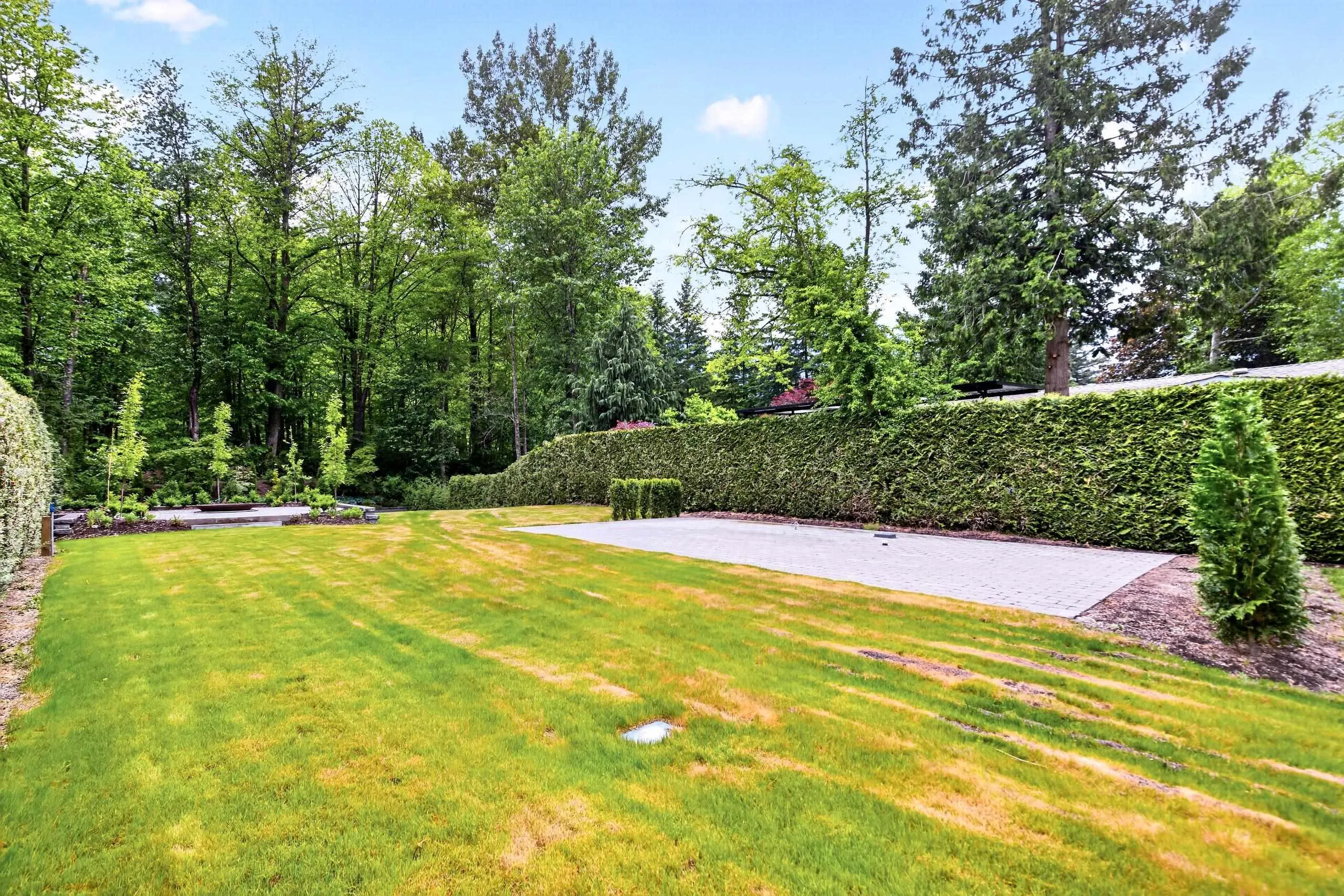 12051 Hodgkin Road