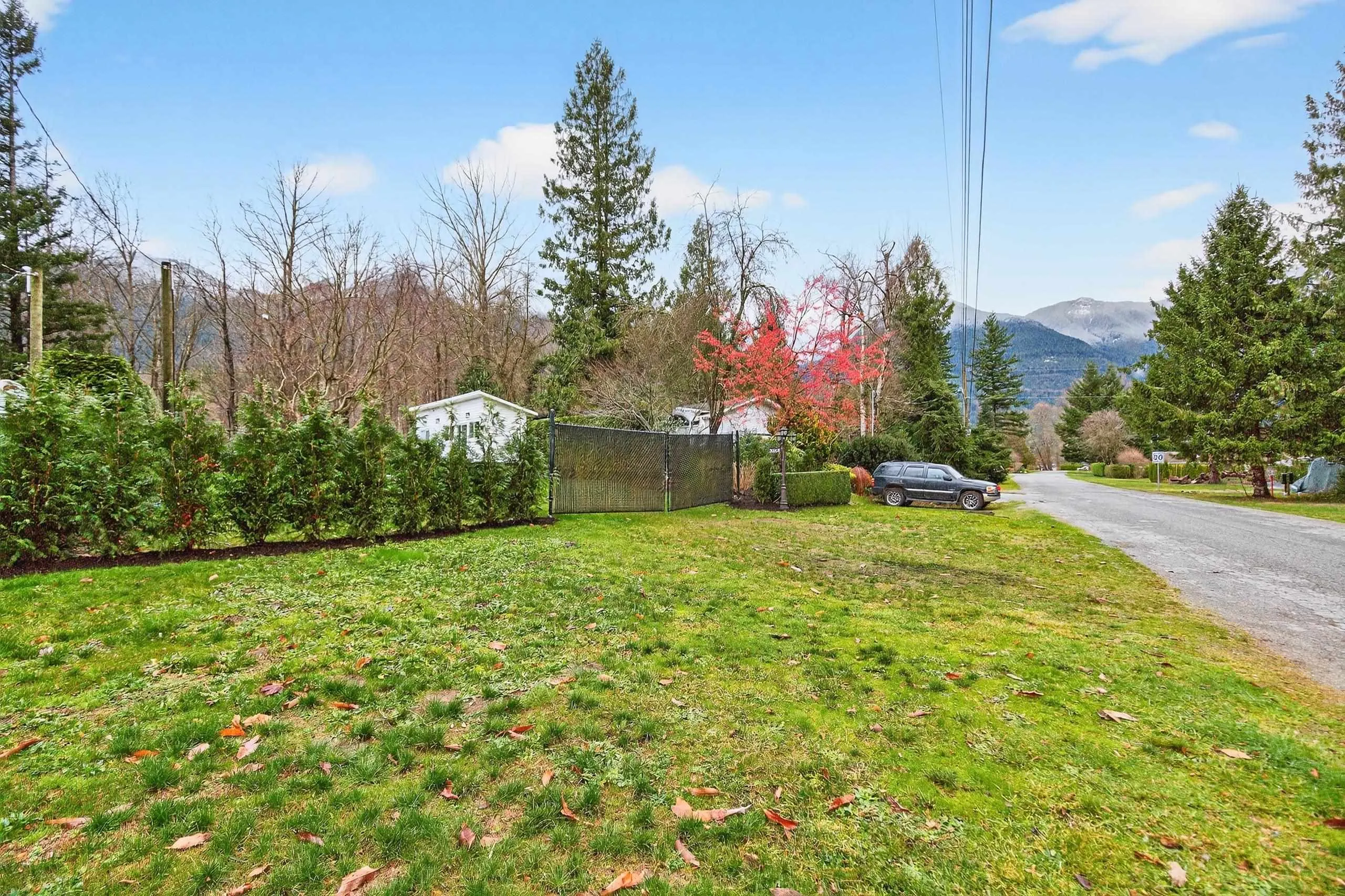 12051 Hodgkin Road