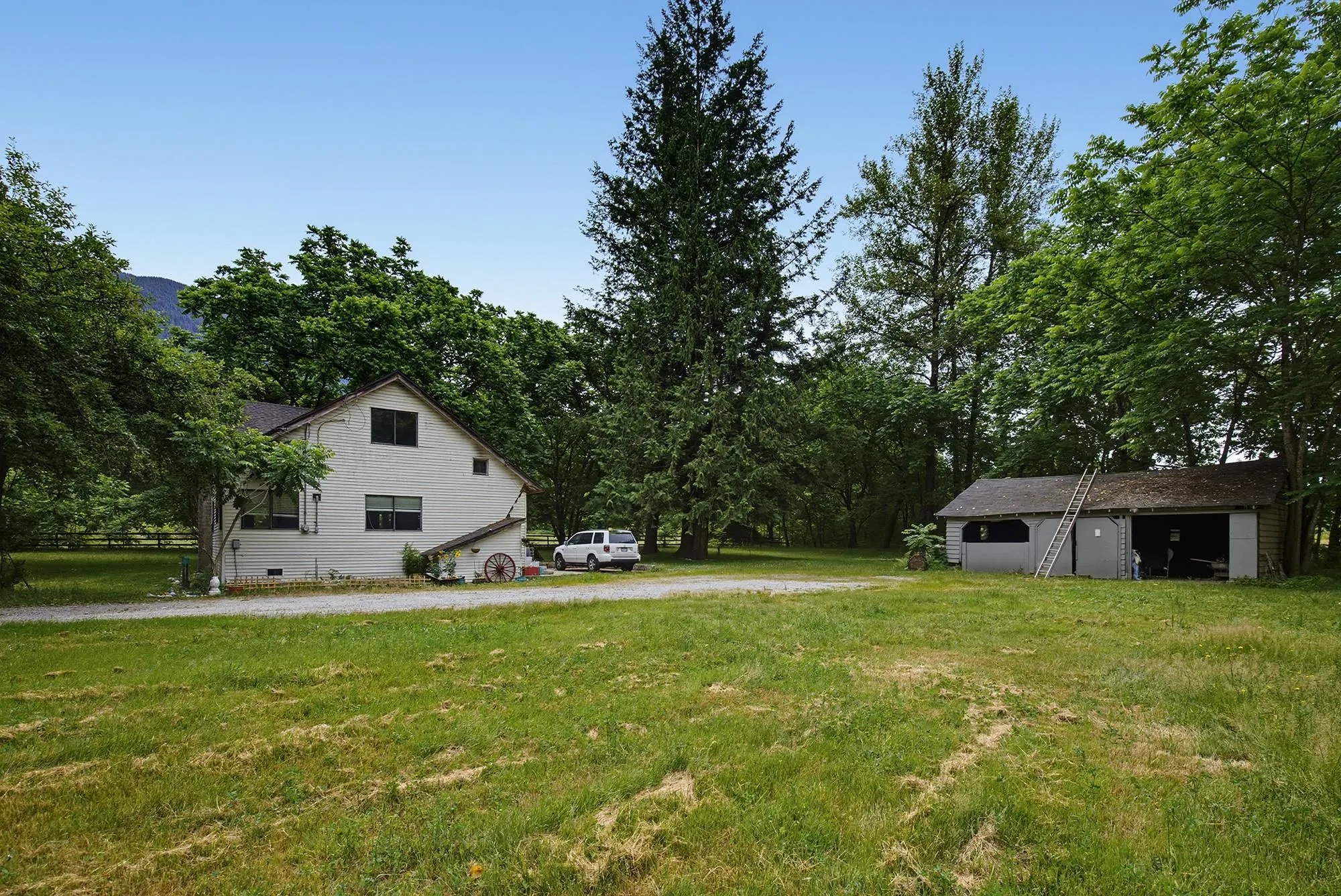 14275 Sylvester Road
