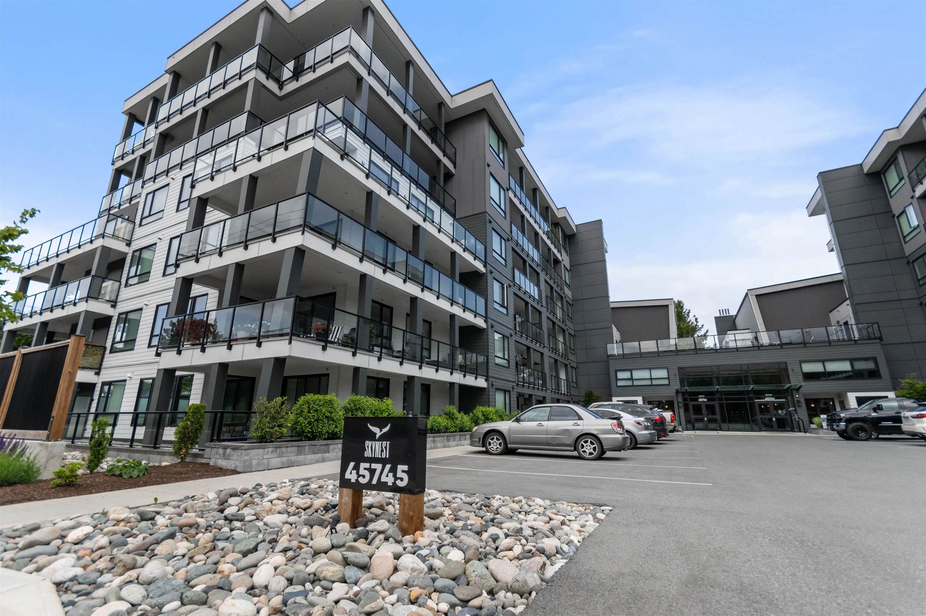 45745 Watson Road #208