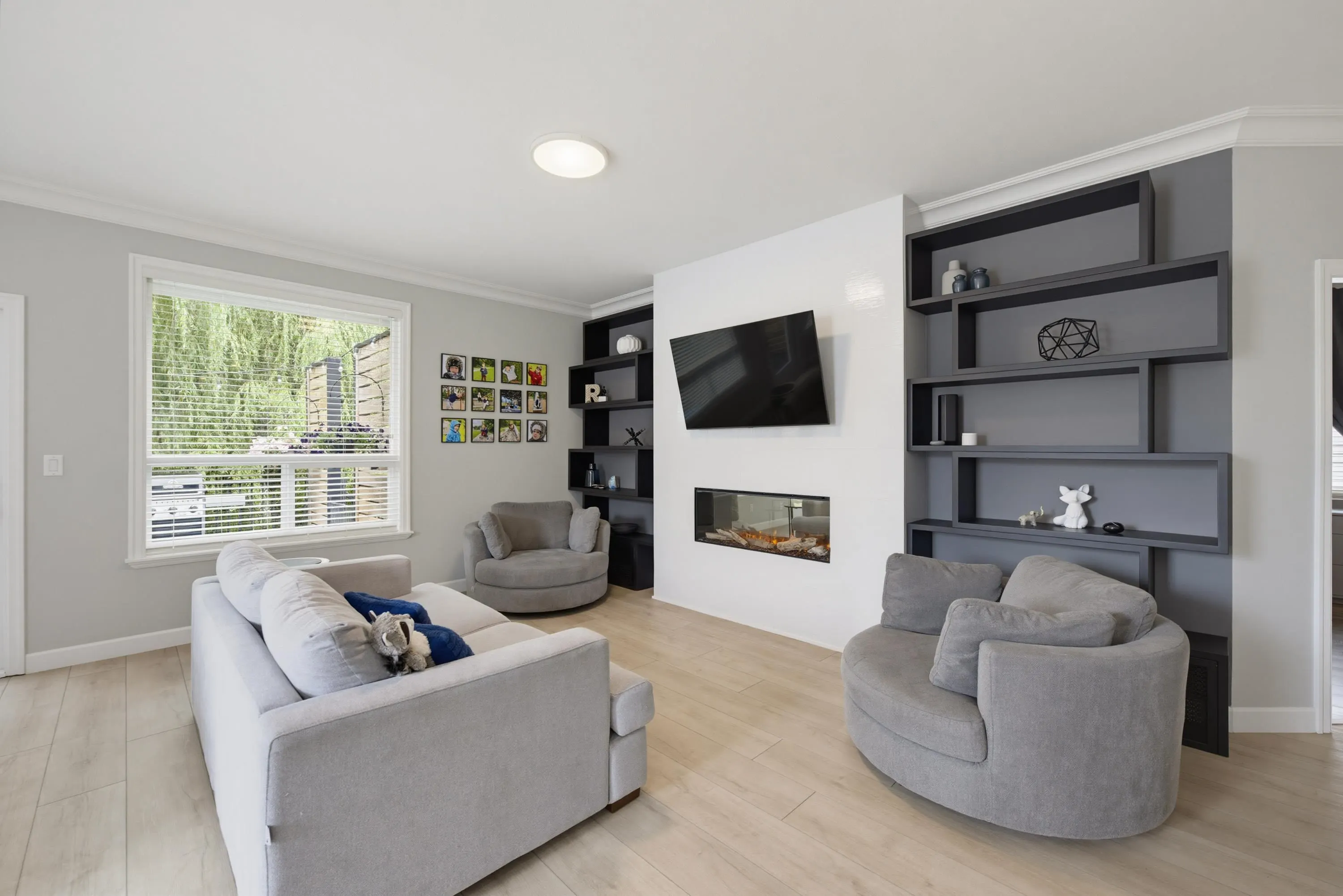 3763 Mckinley Drive