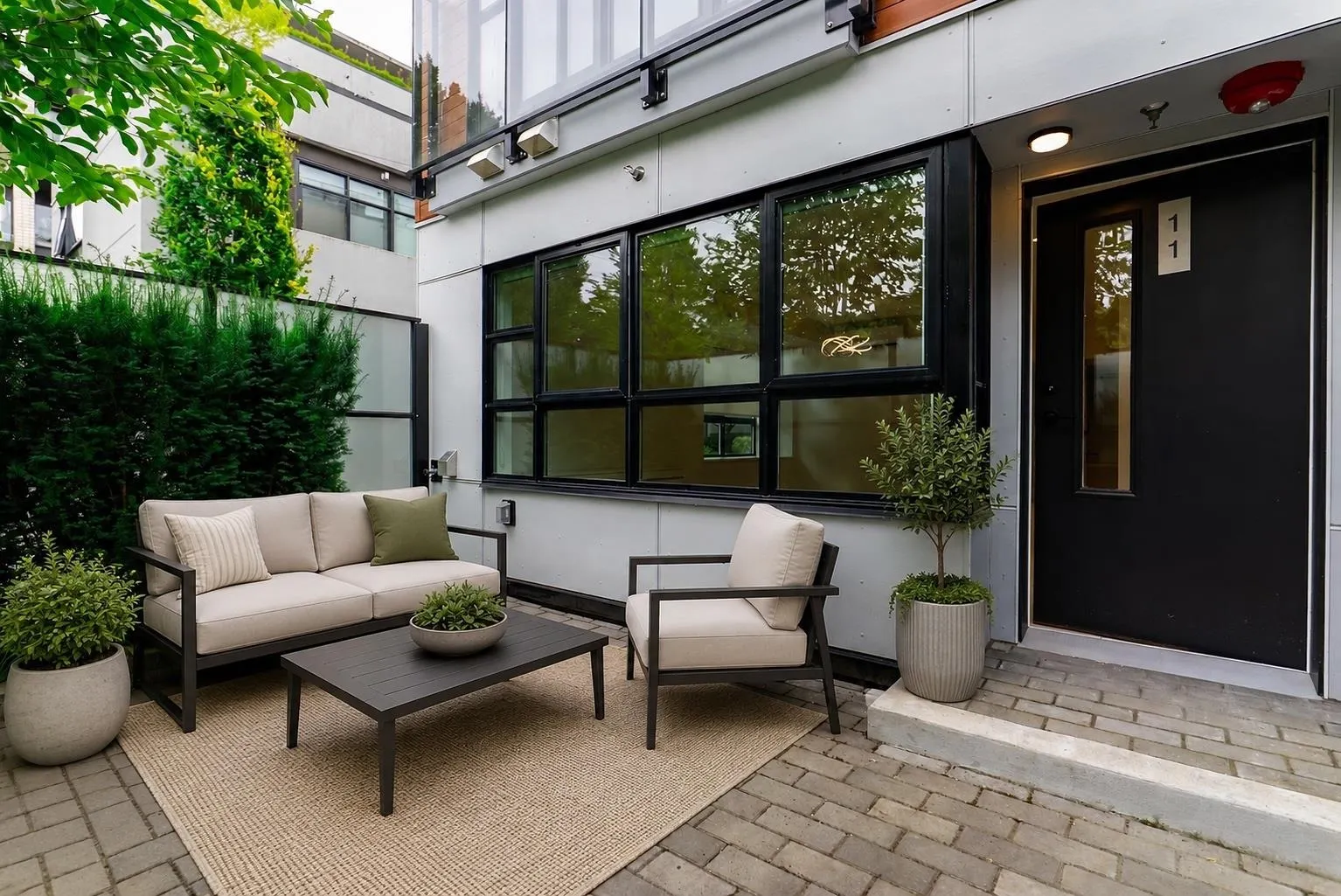 520 W 28th Avenue #11