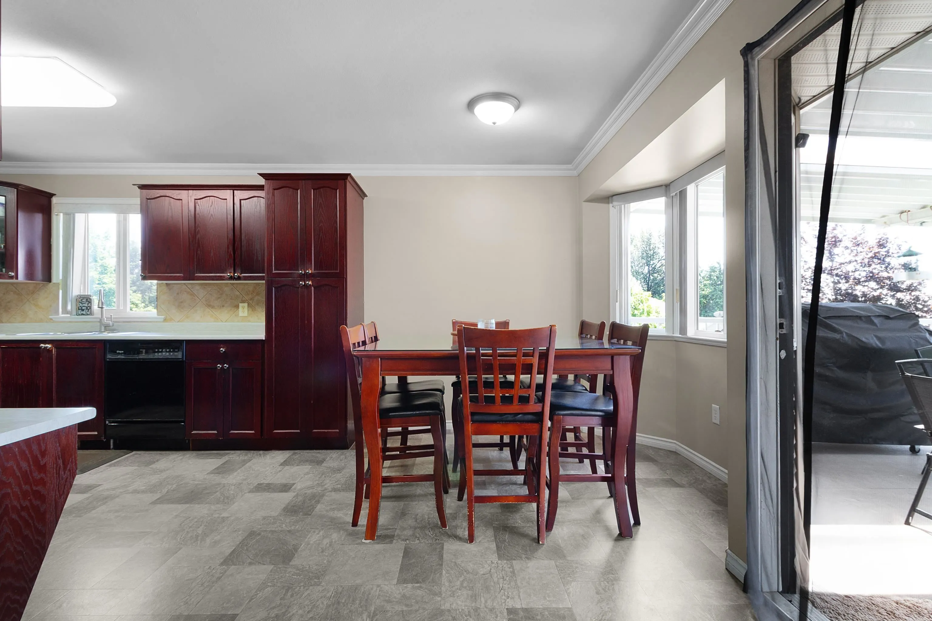 7977 D'herbomez Drive