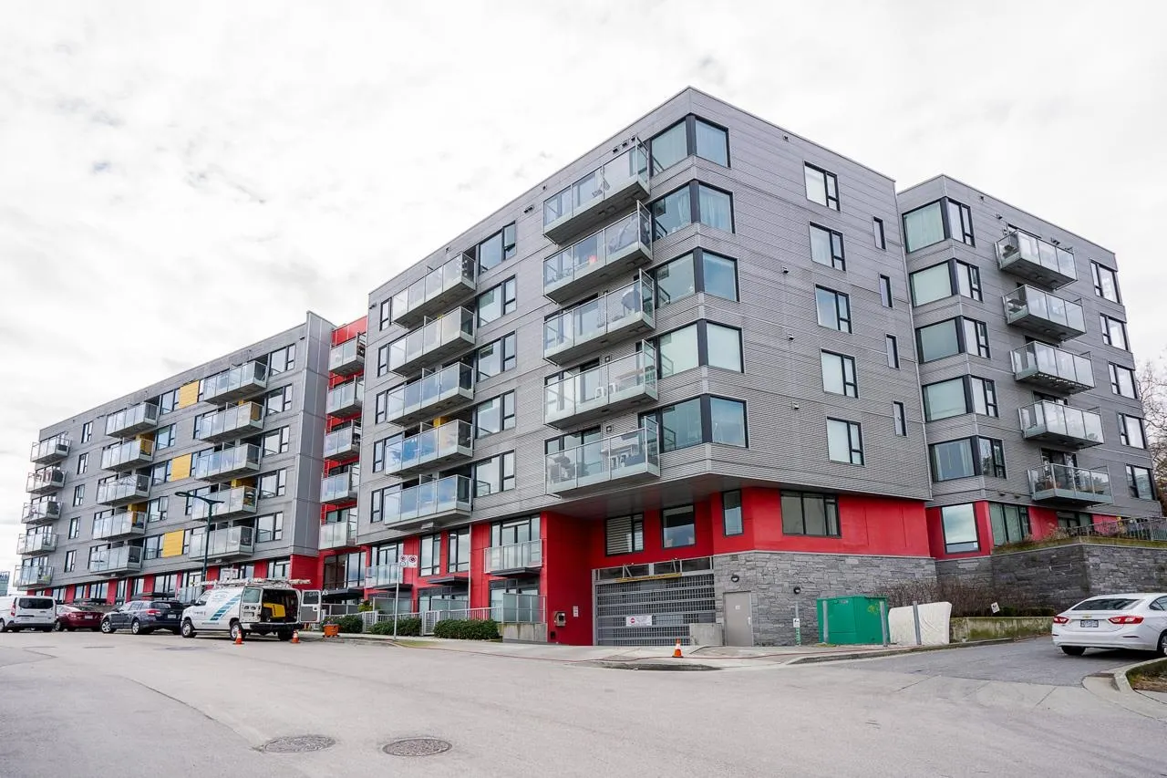 384 E 1st Avenue #708