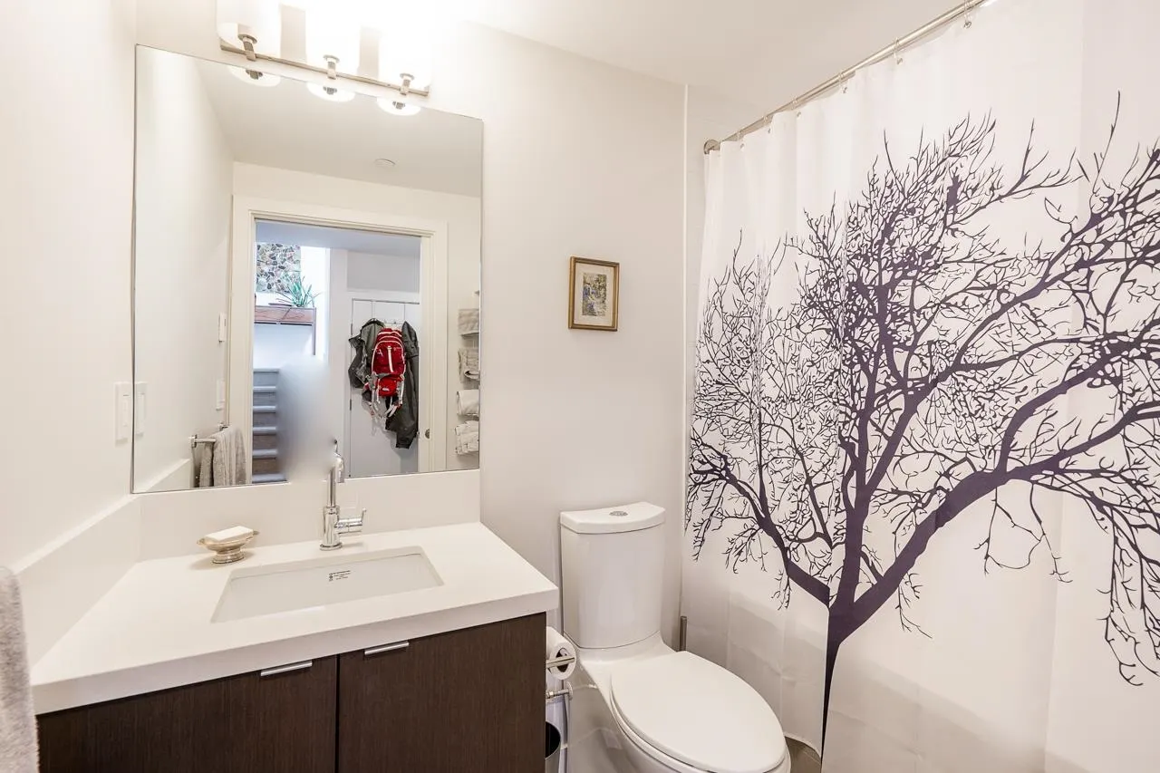 384 E 1st Avenue #708