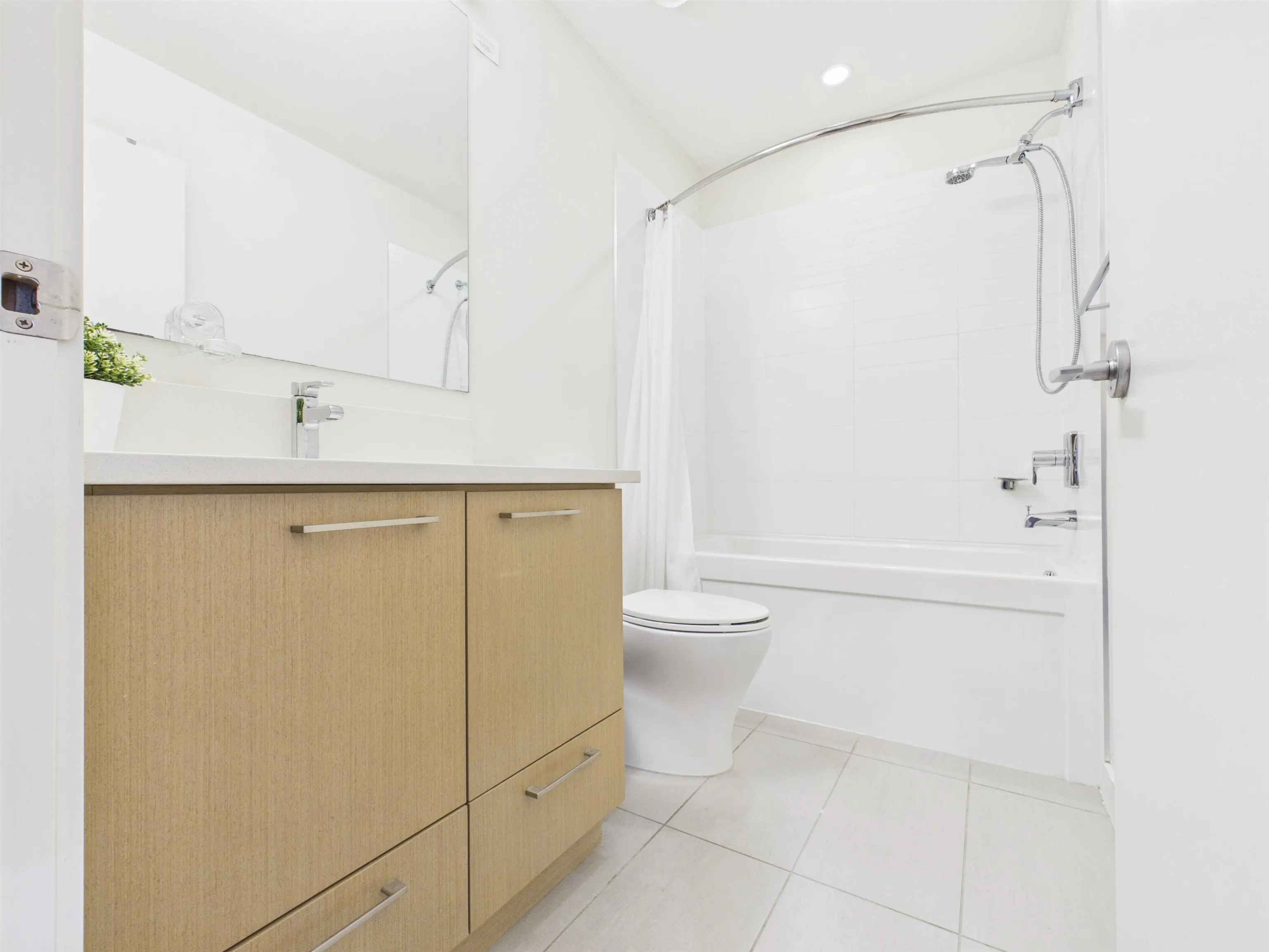5981 Gray Avenue #303